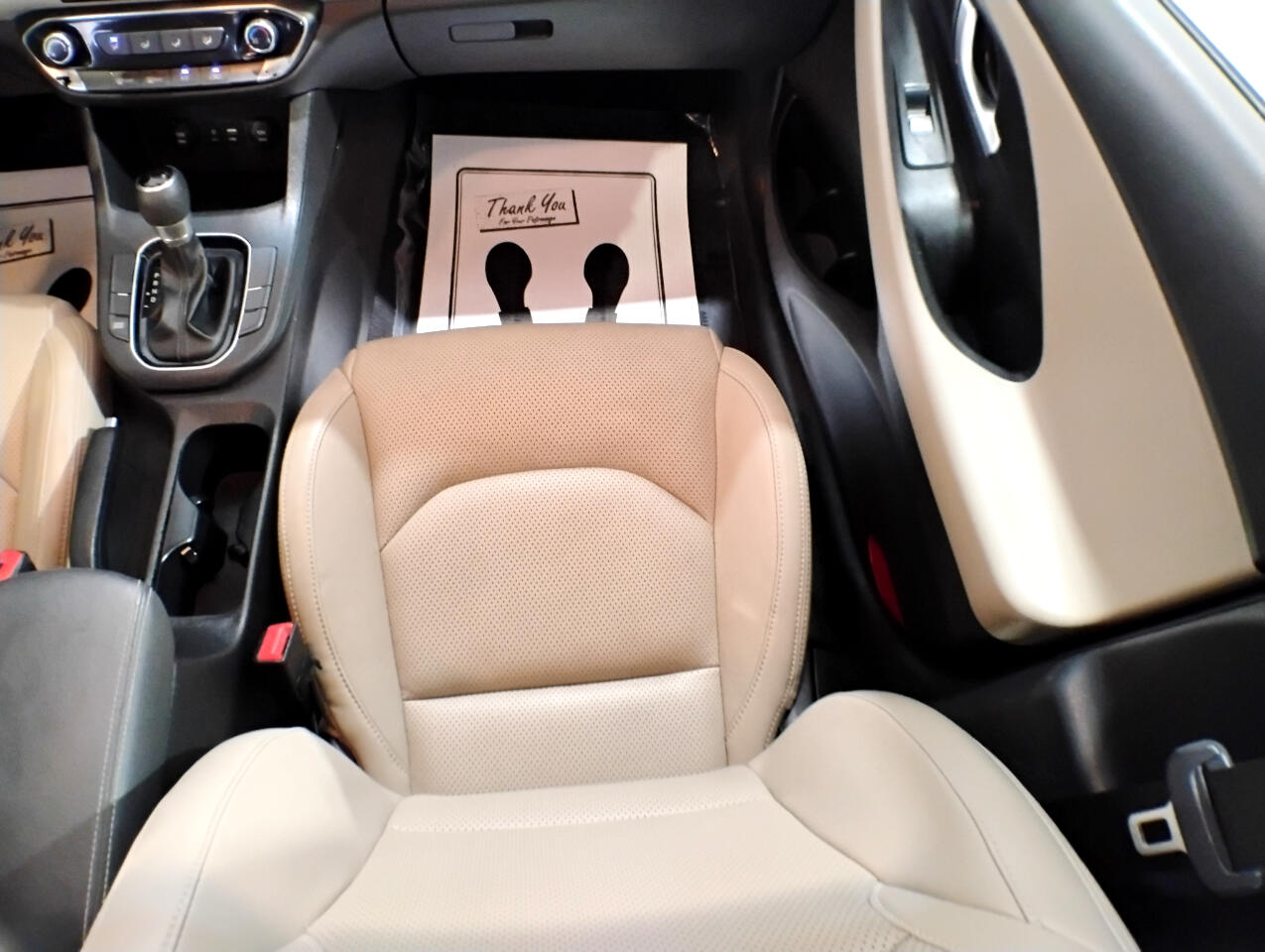 2020 Hyundai Elantra GT Base photo 29
