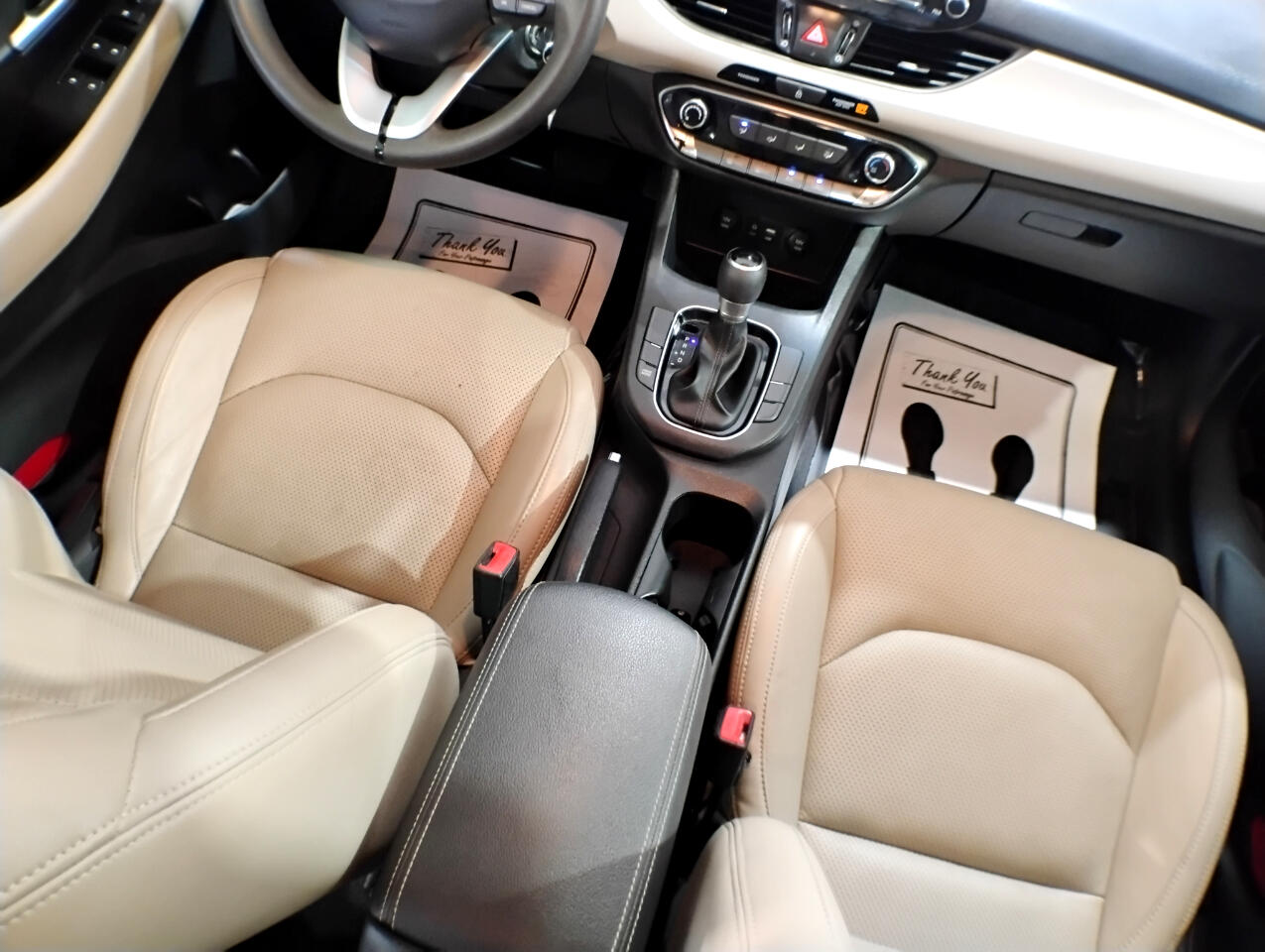 2020 Hyundai Elantra GT Base photo 32