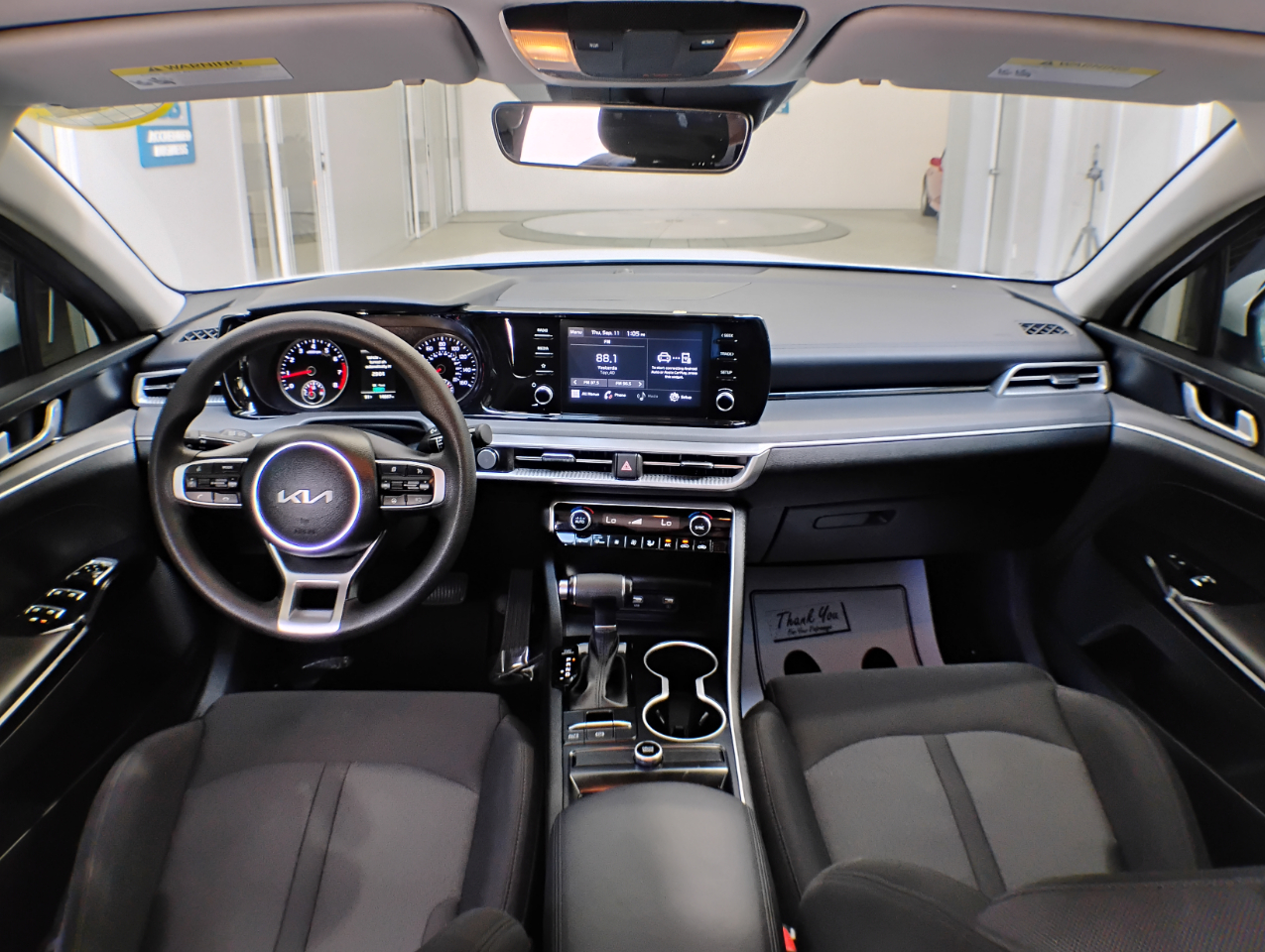 Kia K5 LXS 2023