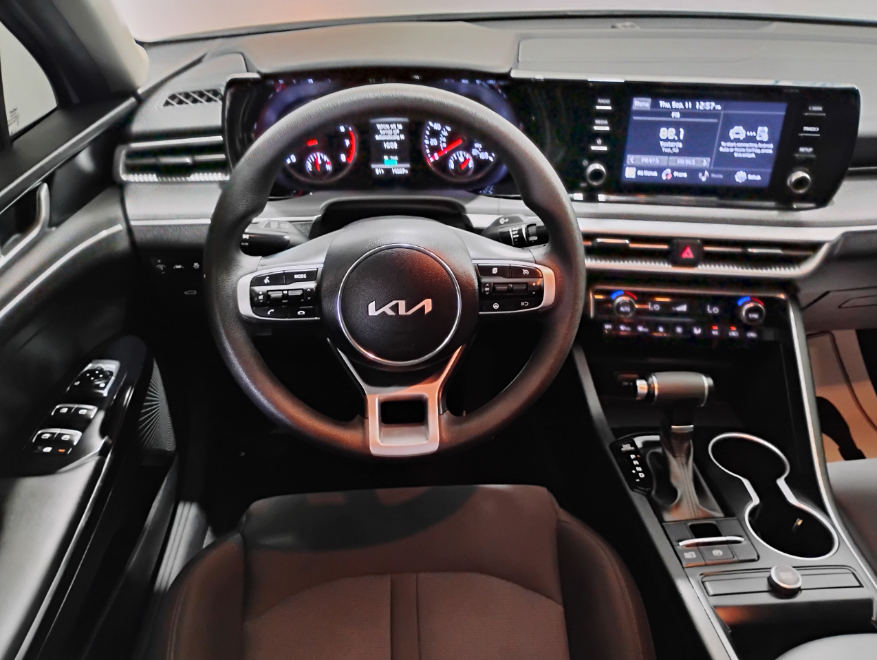Kia K5 LXS 2023
