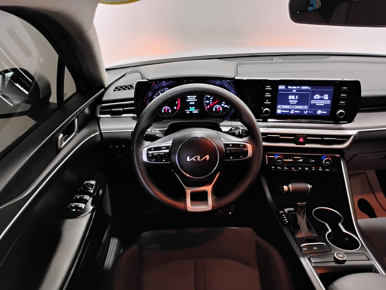 Kia K5 LXS 2023