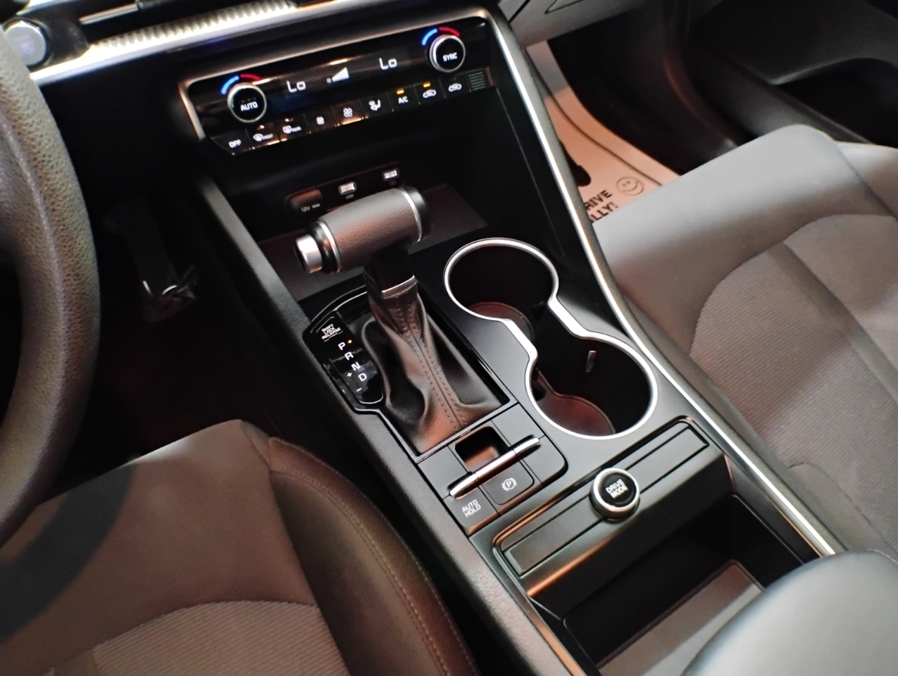 Kia K5 LXS 2023