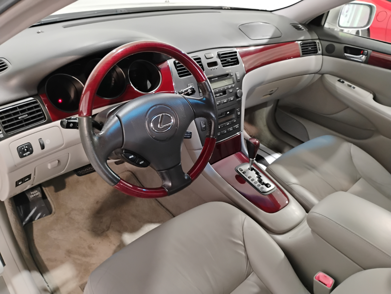 Lexus ES 330 Sedan 2004