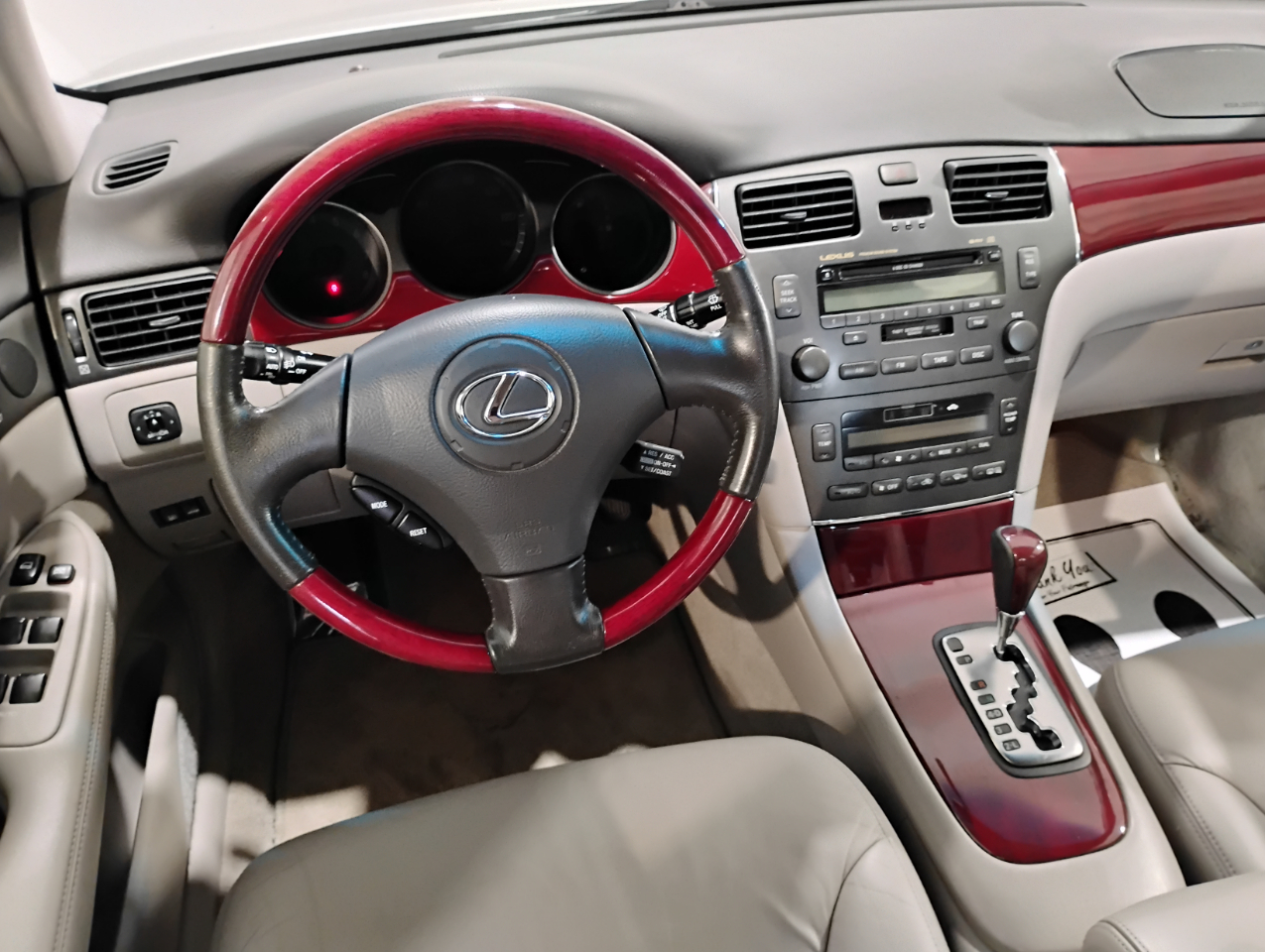 Lexus ES 330 Sedan 2004