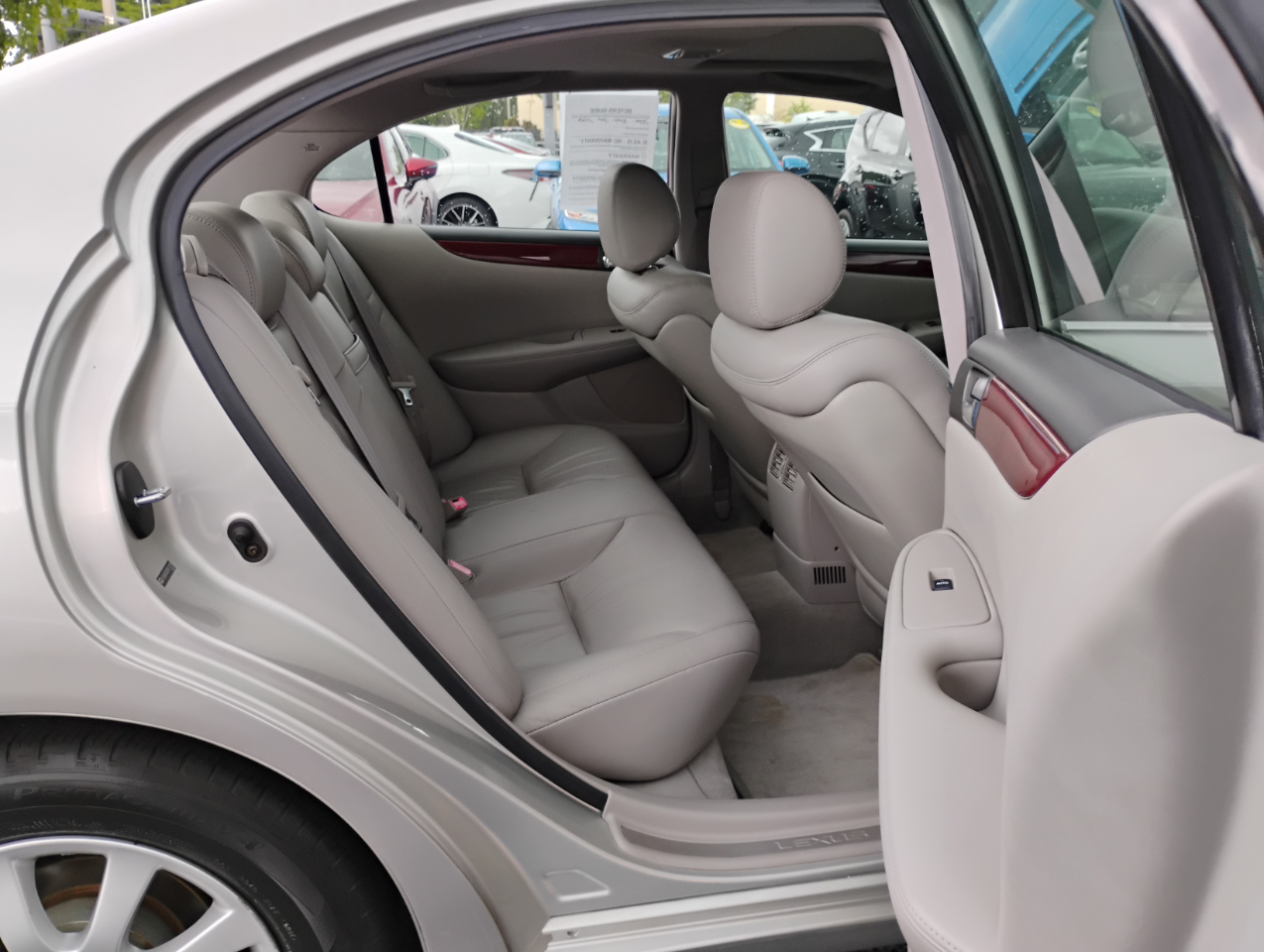 Lexus ES 330 Sedan 2004