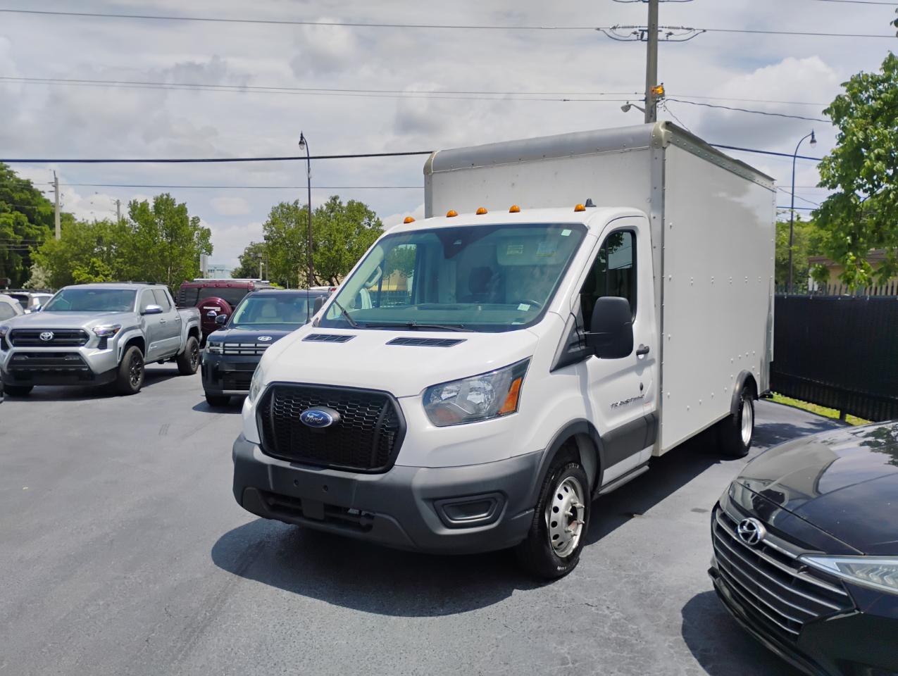 Ford Transit T-350 HD DRW 2022