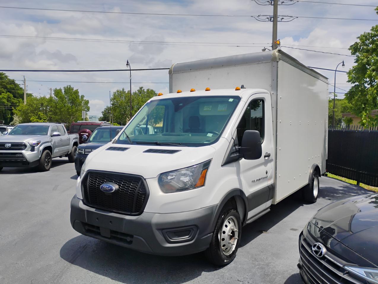 Ford Transit T-350 HD DRW 2022