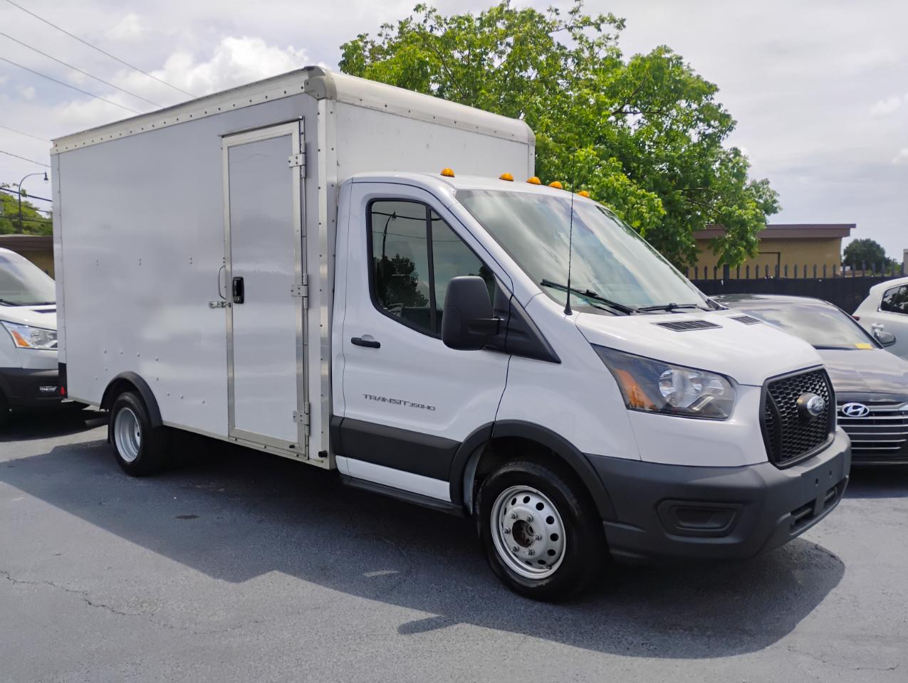 Ford Transit T-350 HD DRW 2022