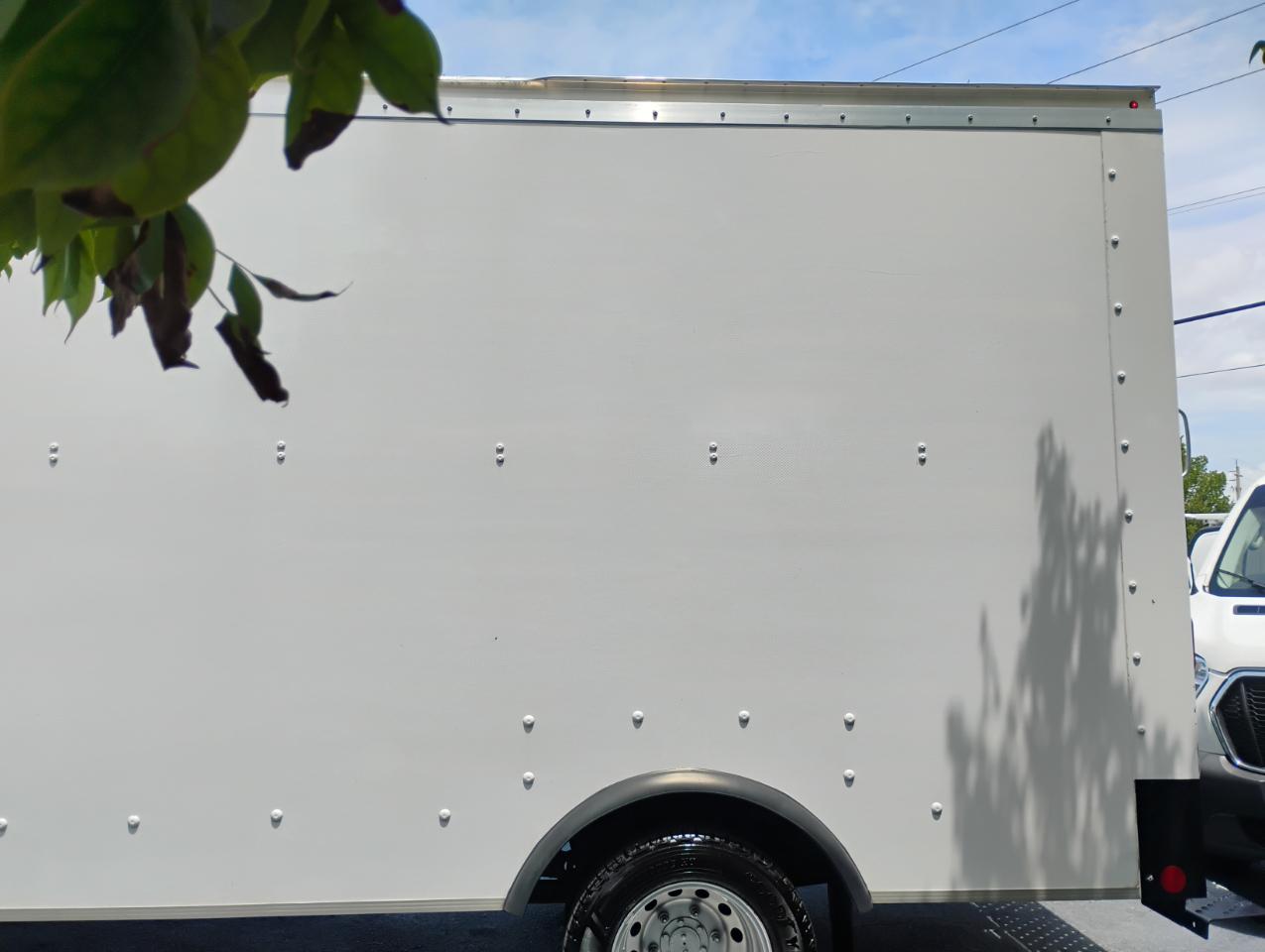 Ford Transit T-350 HD DRW 2022