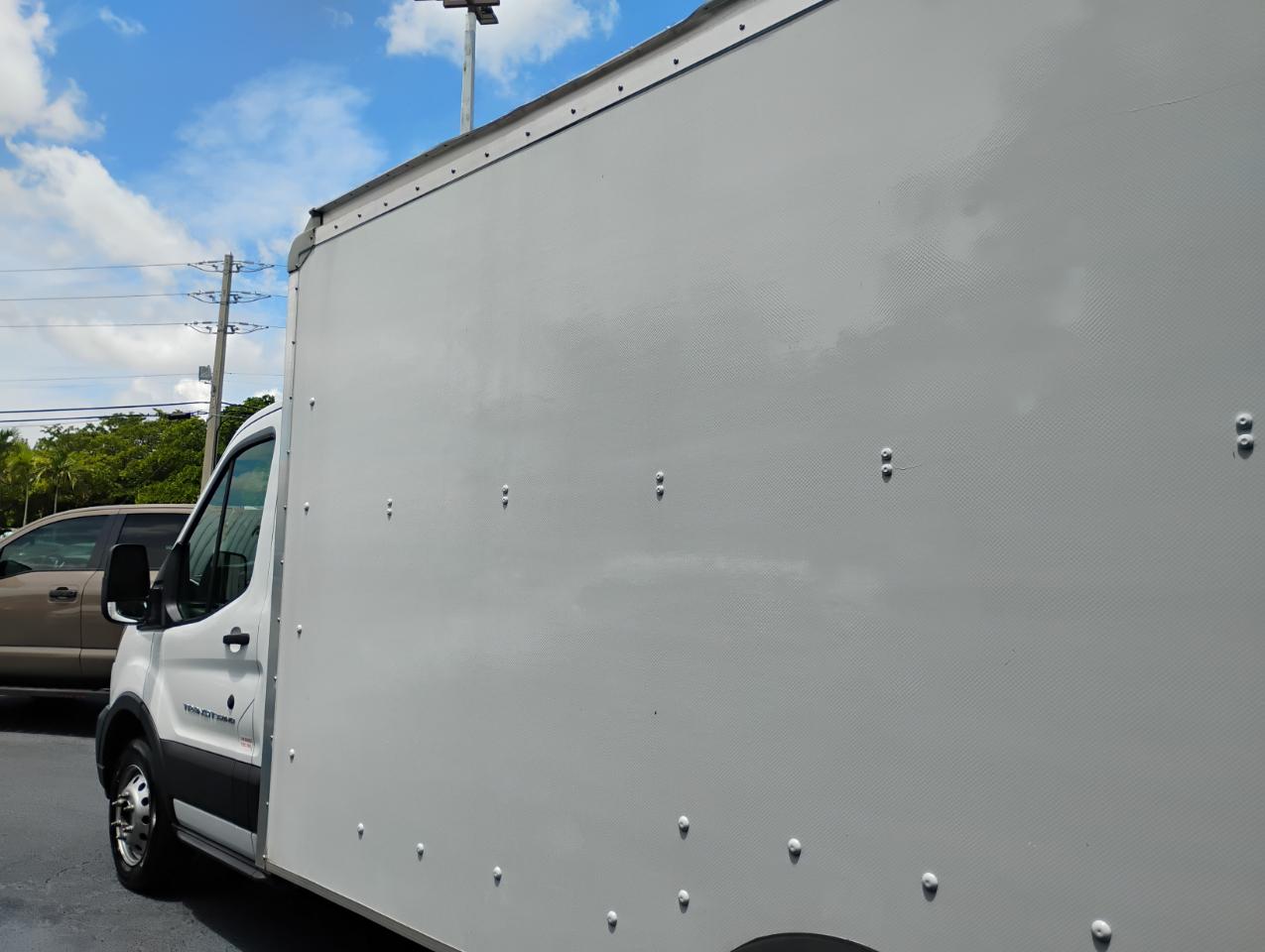 Ford Transit T-350 HD DRW 2022