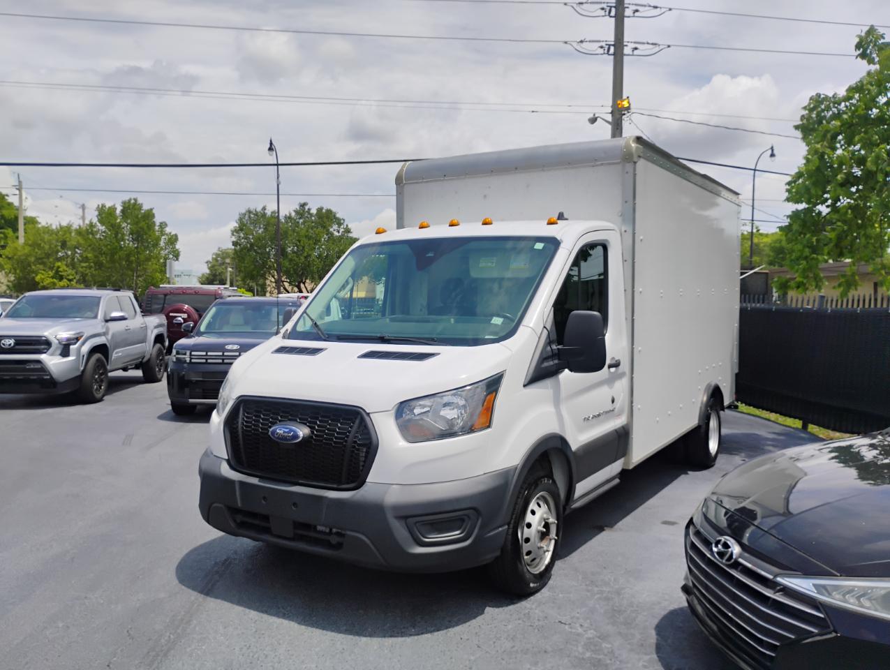 Ford Transit T-350 HD DRW 2022