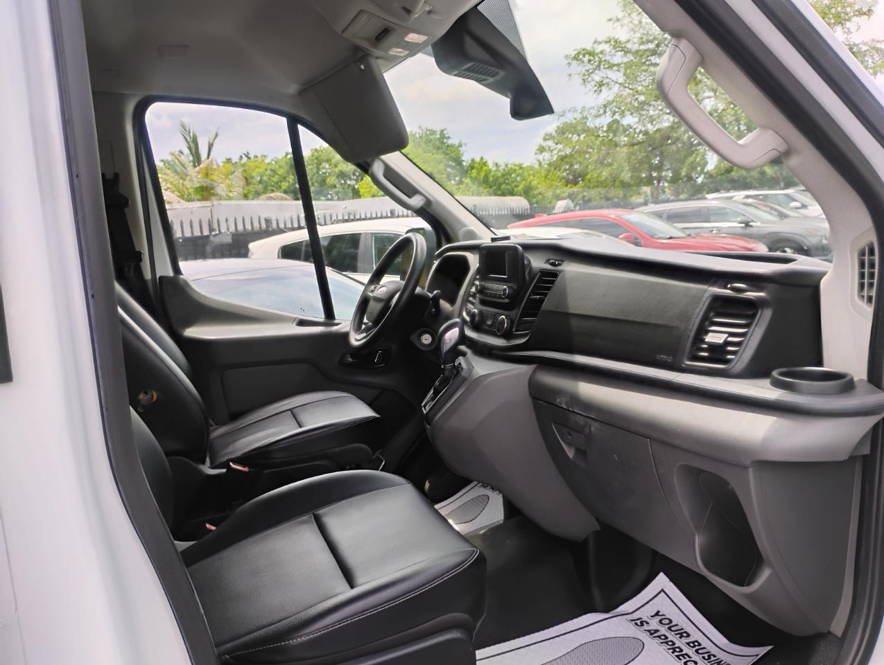 Ford Transit T-350 HD DRW 2022