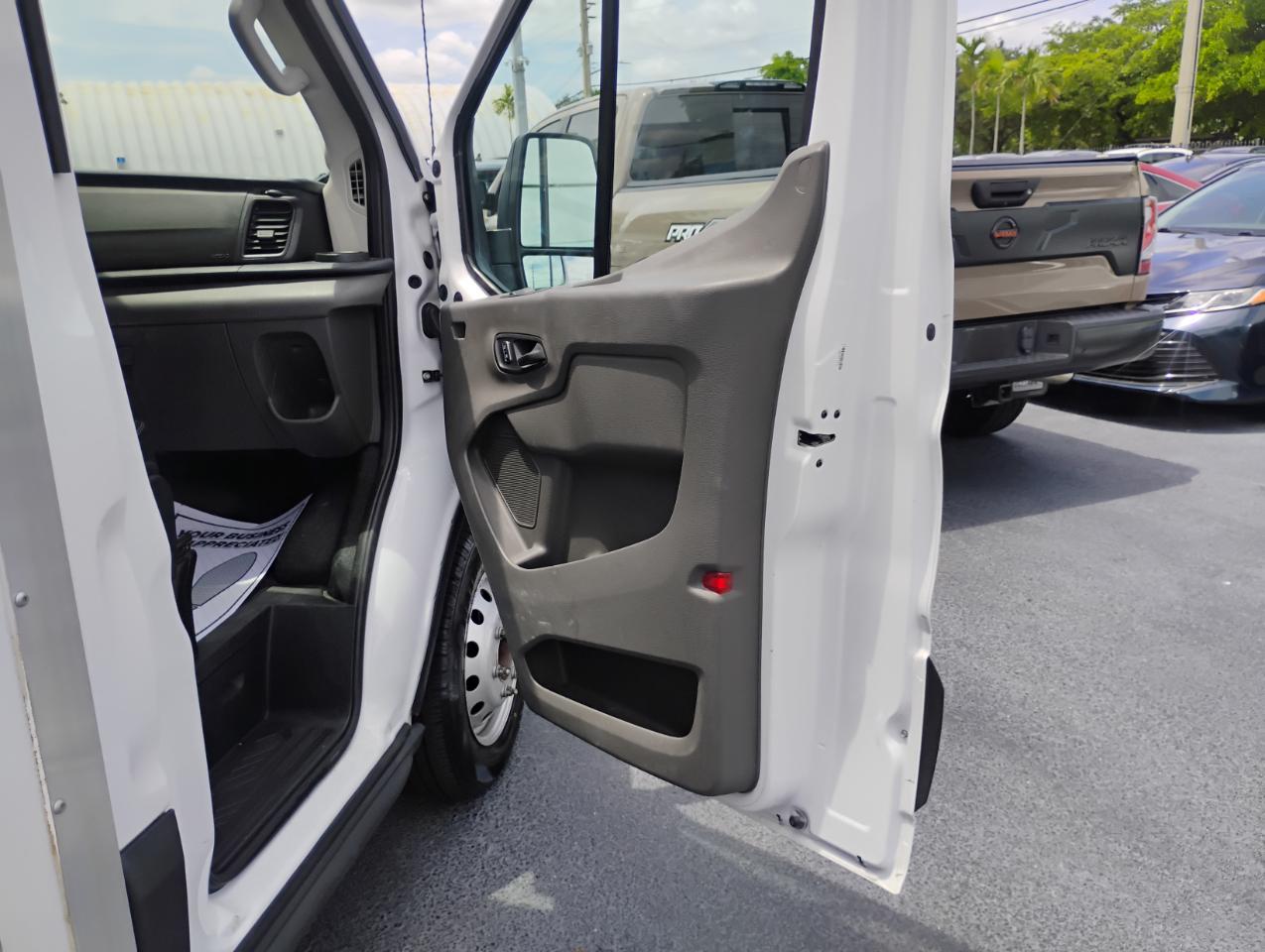 Ford Transit T-350 HD DRW 2022
