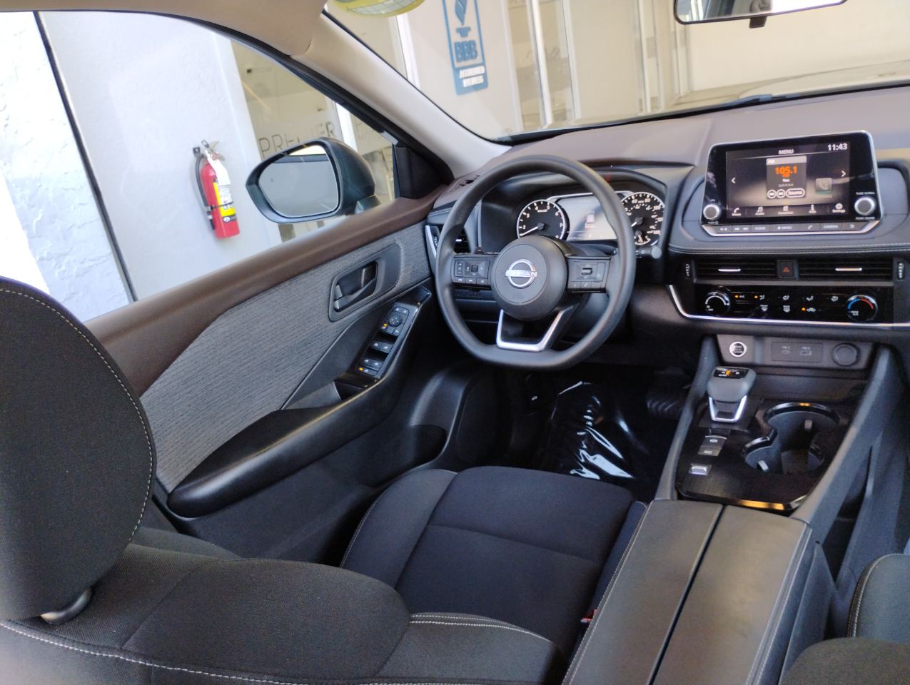 Nissan Rogue S 2023