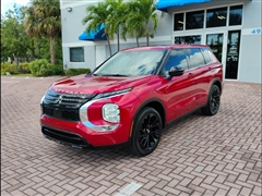 2022 Mitsubishi Outlander  2022 Mitsubishi Outlander