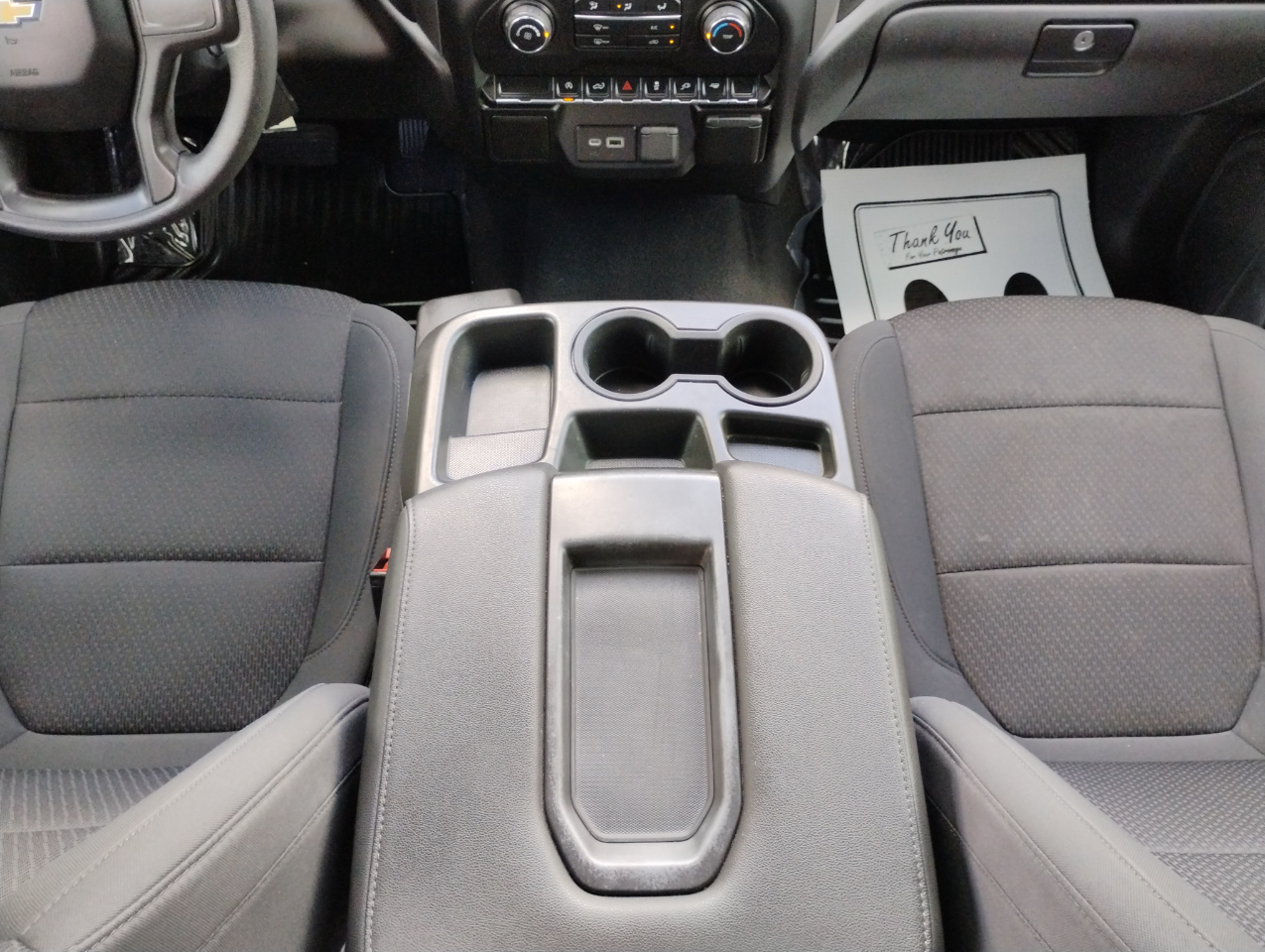 Chevrolet Silverado 1500 Custom Crew Cab Short Box 2WD 2021 Chevrolet Silverado 1500 Custom Crew Cab Short Box 2WD 2021