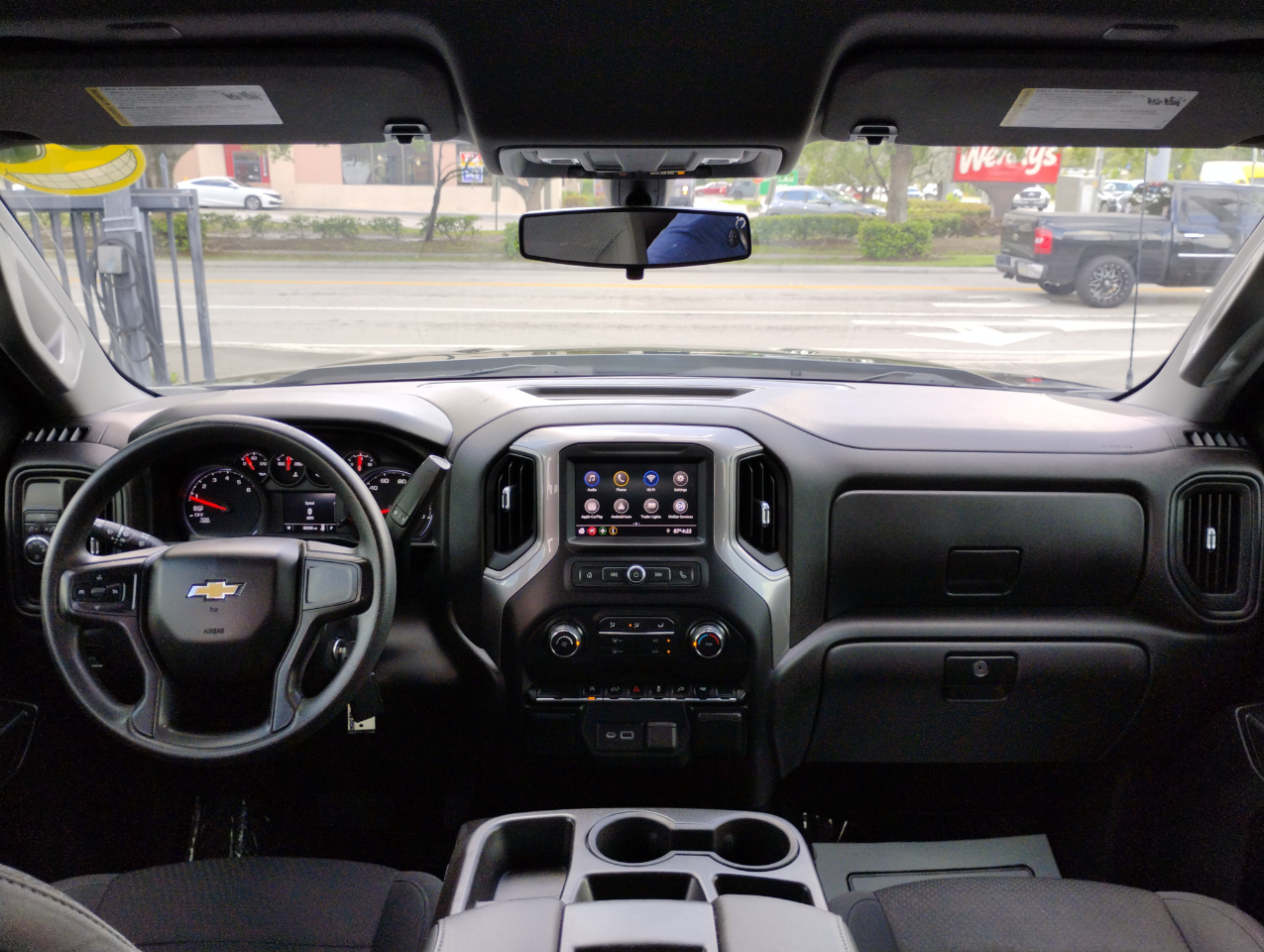 Chevrolet Silverado 1500 Custom Crew Cab Short Box 2WD 2021 Chevrolet Silverado 1500 Custom Crew Cab Short Box 2WD 2021