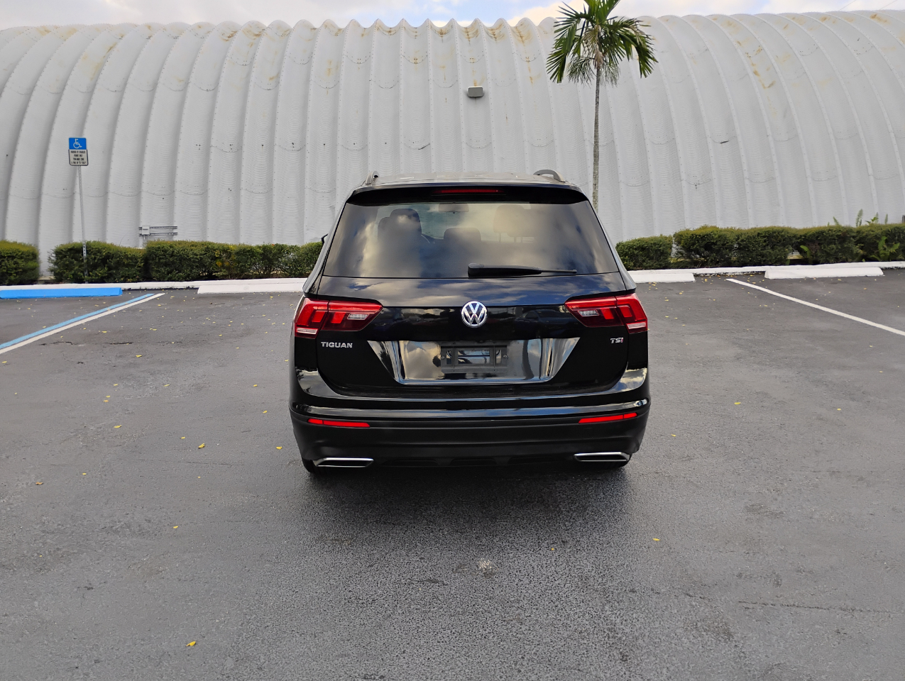 Volkswagen Tiguan S 2018 Volkswagen Tiguan S 2018