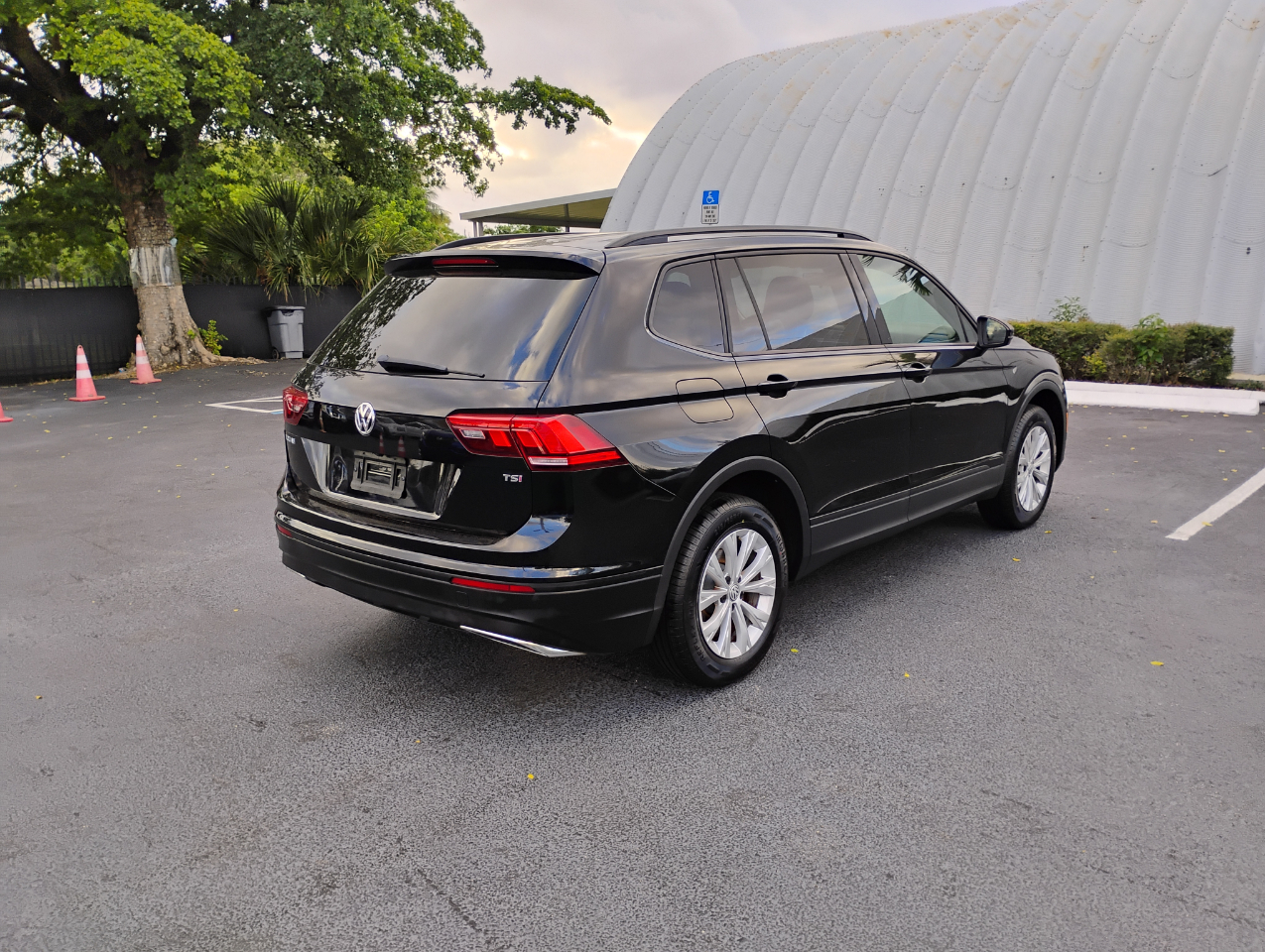 Volkswagen Tiguan S 2018 Volkswagen Tiguan S 2018