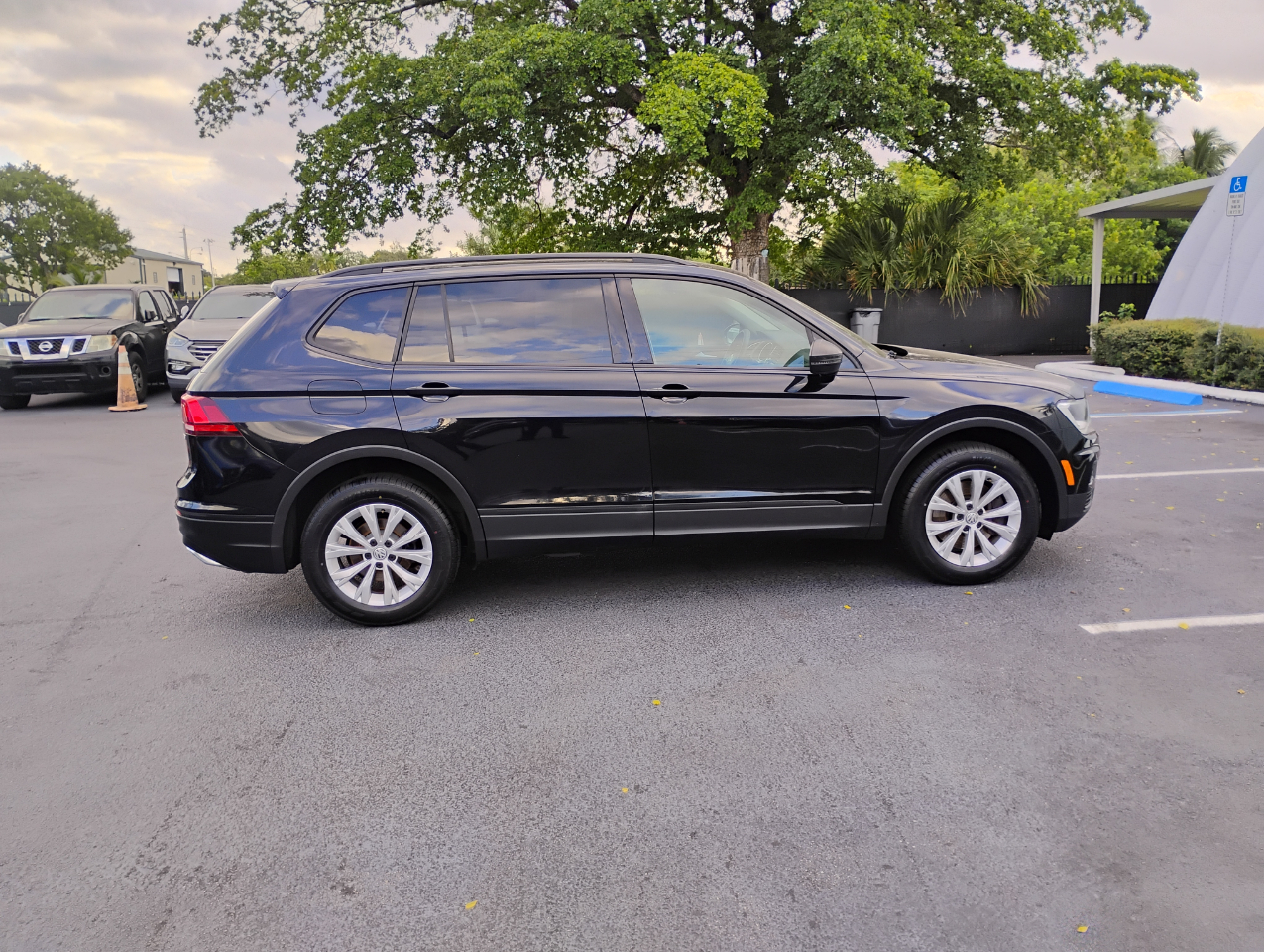 Volkswagen Tiguan S 2018 Volkswagen Tiguan S 2018