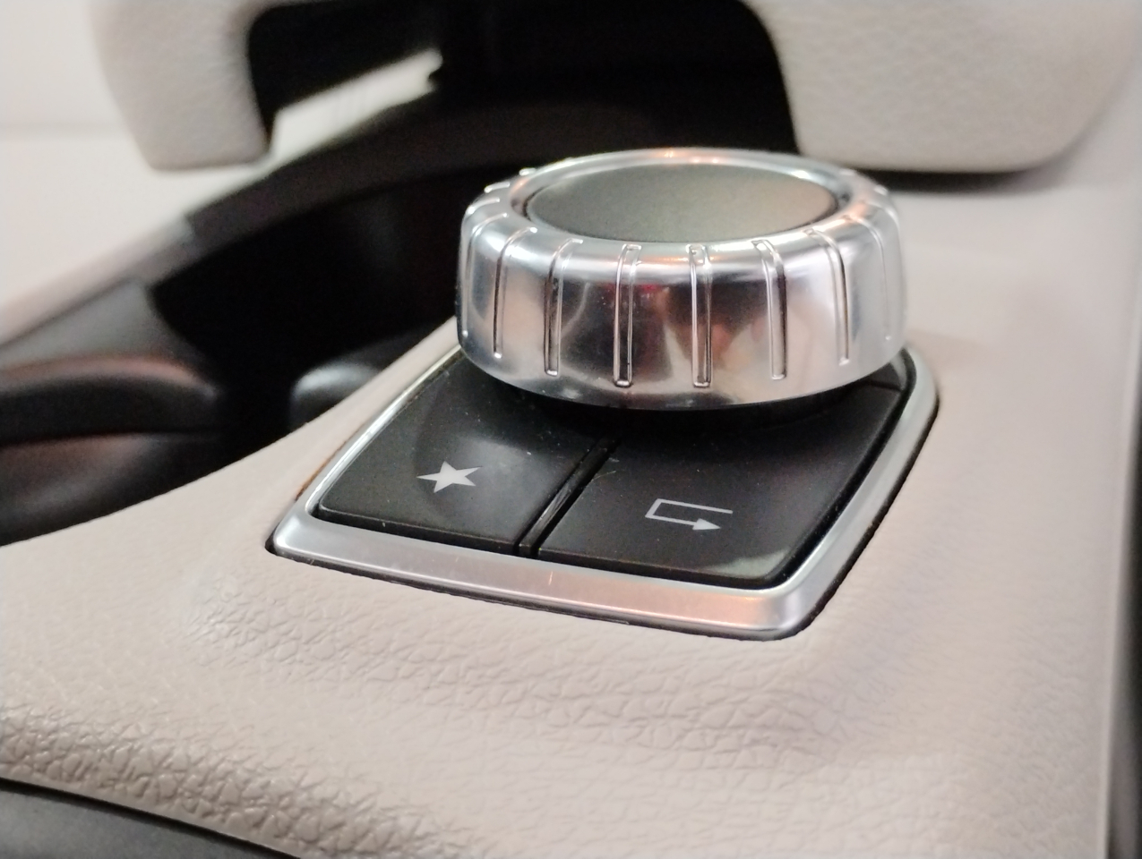 Mercedes-Benz CLA-Class CLA250 4MATIC 2019 Mercedes-Benz CLA-Class CLA250 4MATIC 2019