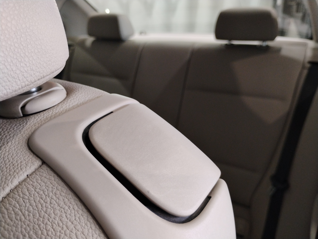 BMW 1-Series 128i Coupe 2009