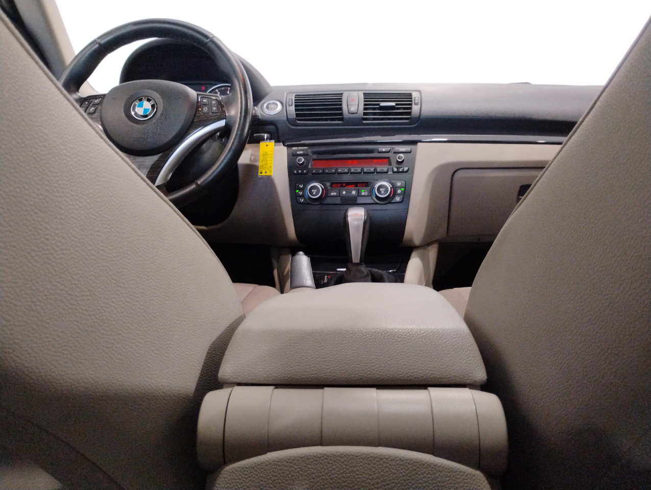 BMW 1-Series 128i Coupe 2009