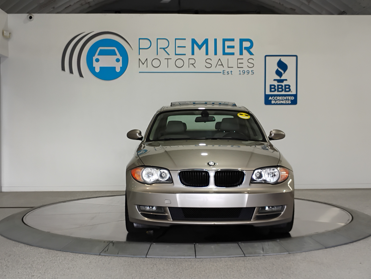 BMW 1-Series 128i Coupe 2009