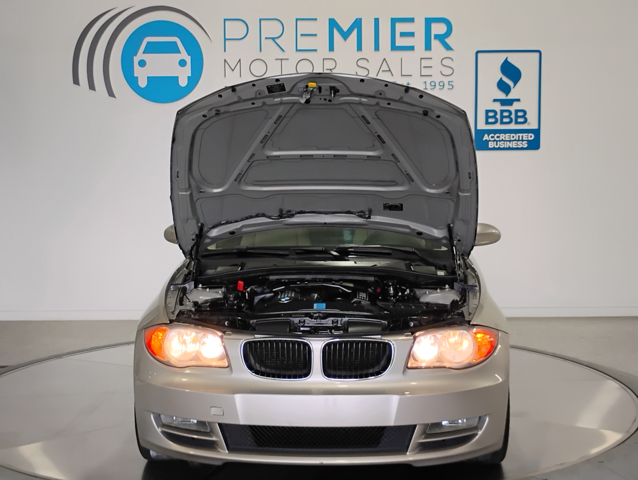 BMW 1-Series 128i Coupe 2009