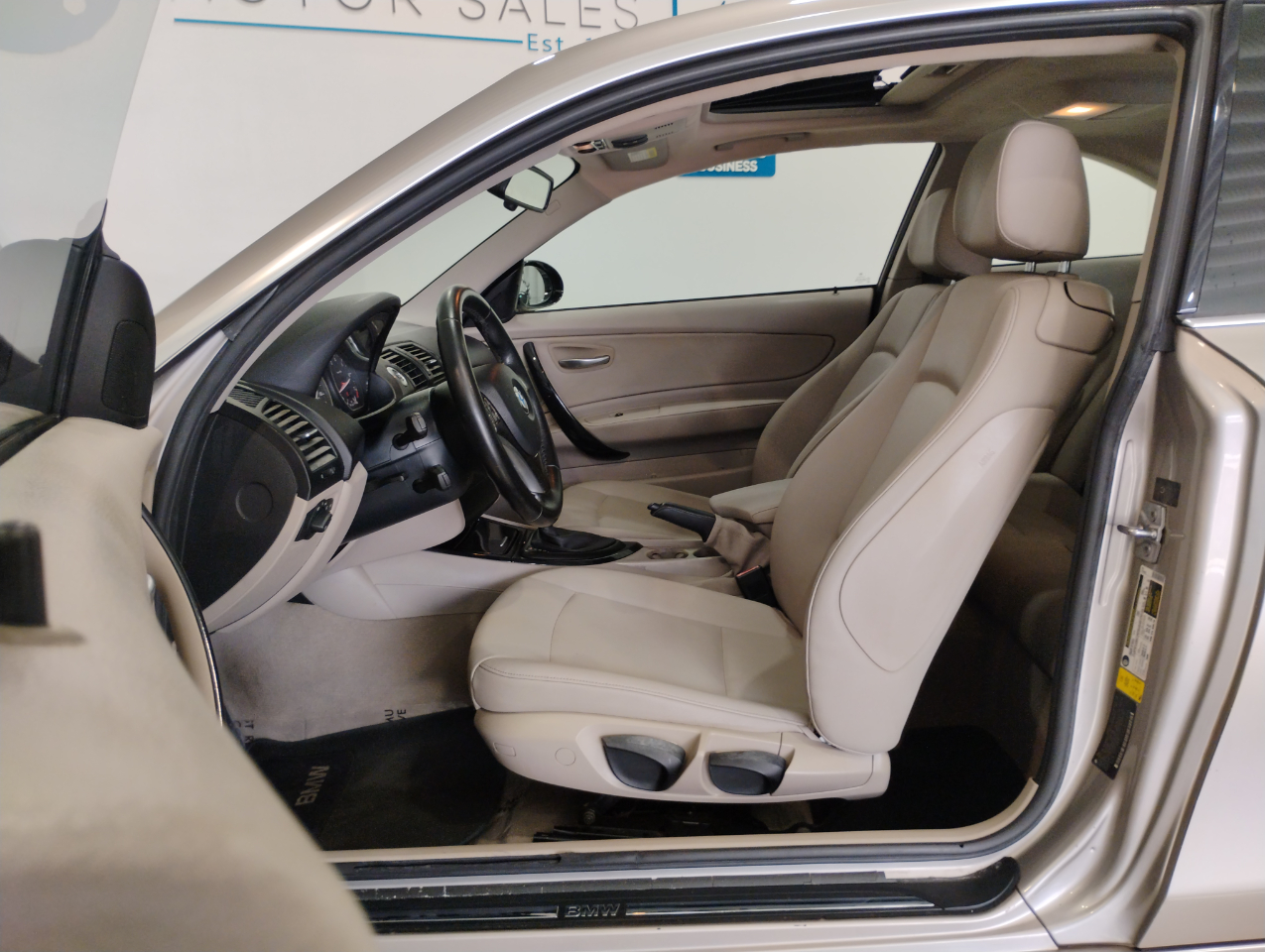 BMW 1-Series 128i Coupe 2009