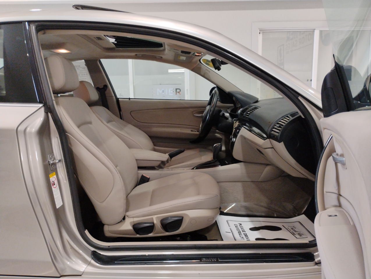 BMW 1-Series 128i Coupe 2009