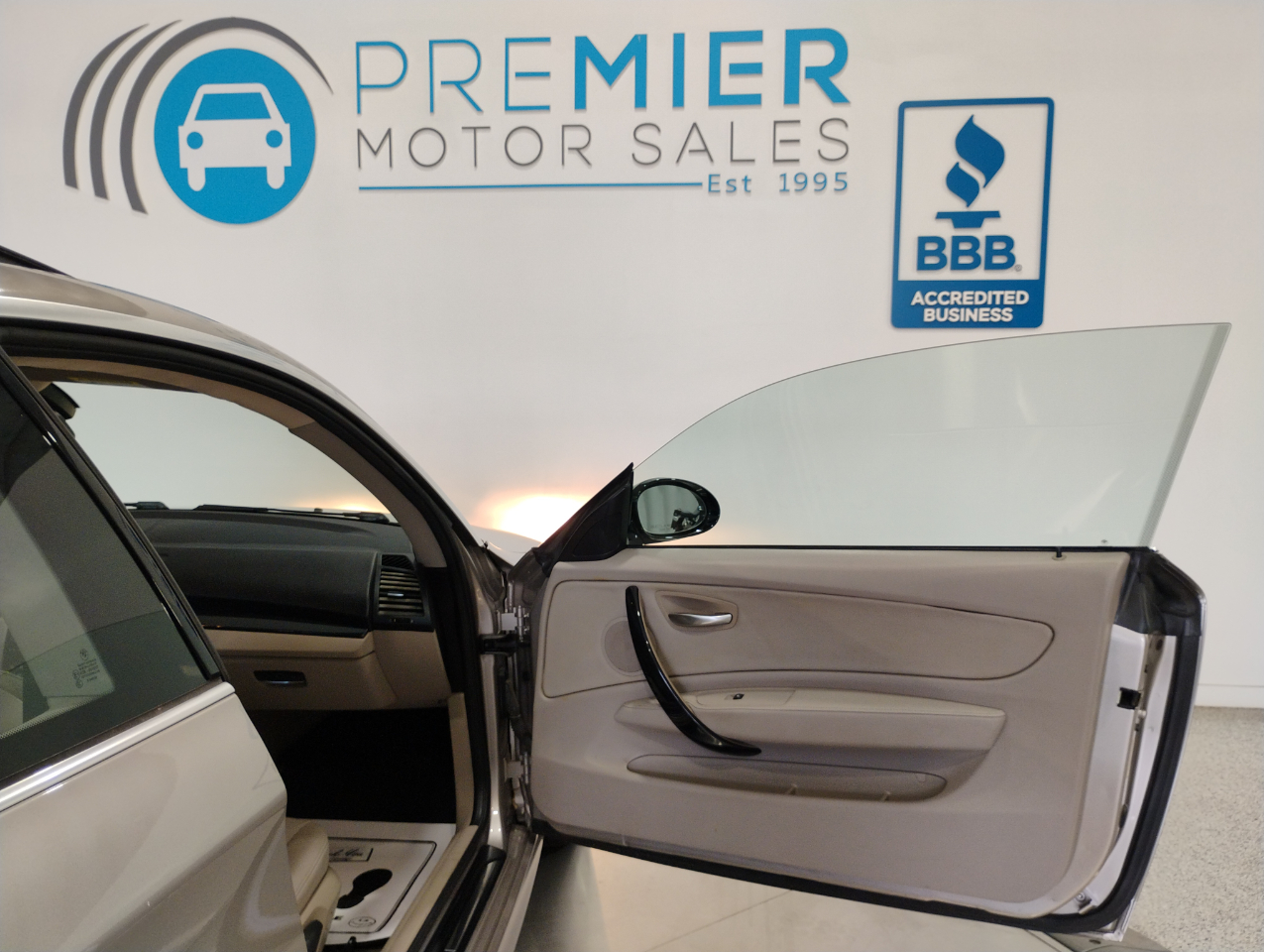 BMW 1-Series 128i Coupe 2009