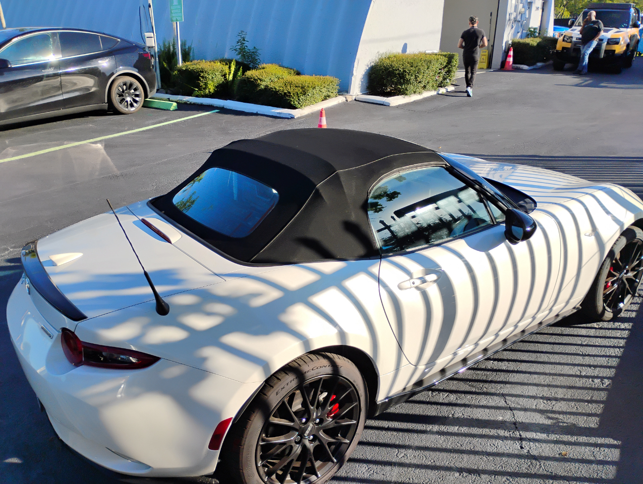 Mazda MX-5 Miata Club 6MT 2022 Mazda MX-5 Miata Club 6MT 2022