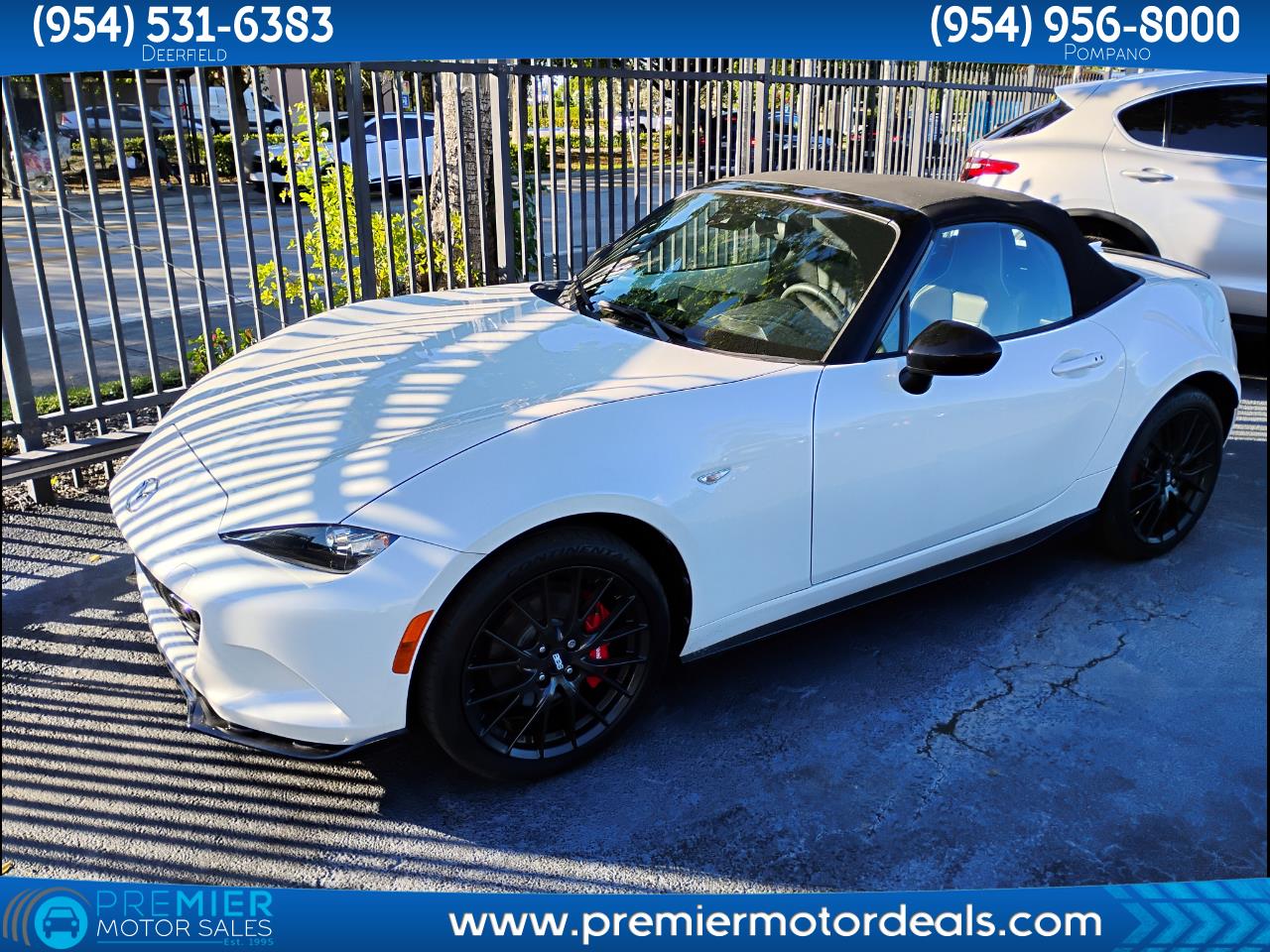 2022 Mazda MX-5 Miata Club 6MT