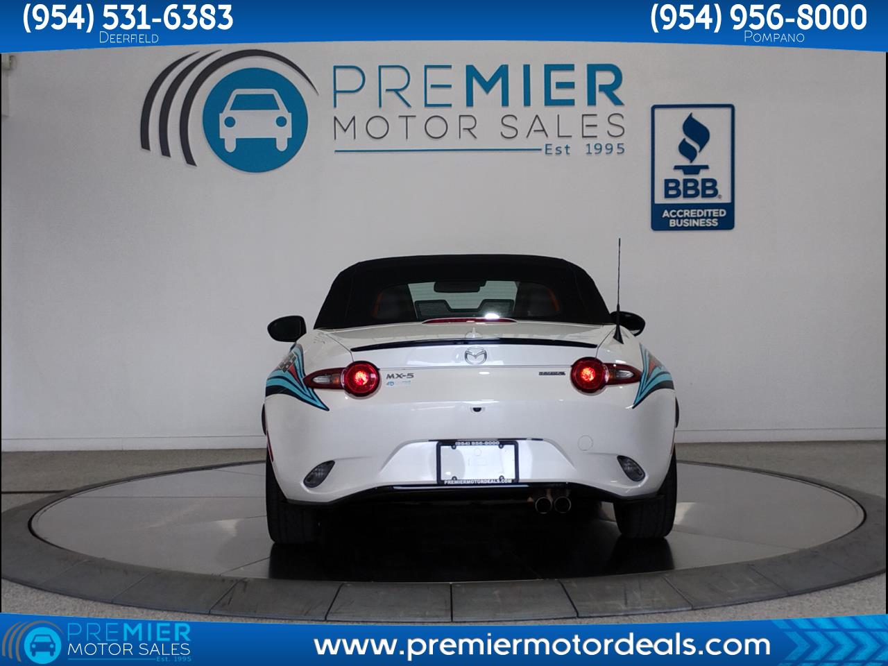 2022 Mazda MX-5 Miata Club 6MT