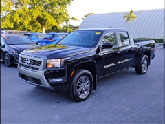 2025 Nissan Frontier 