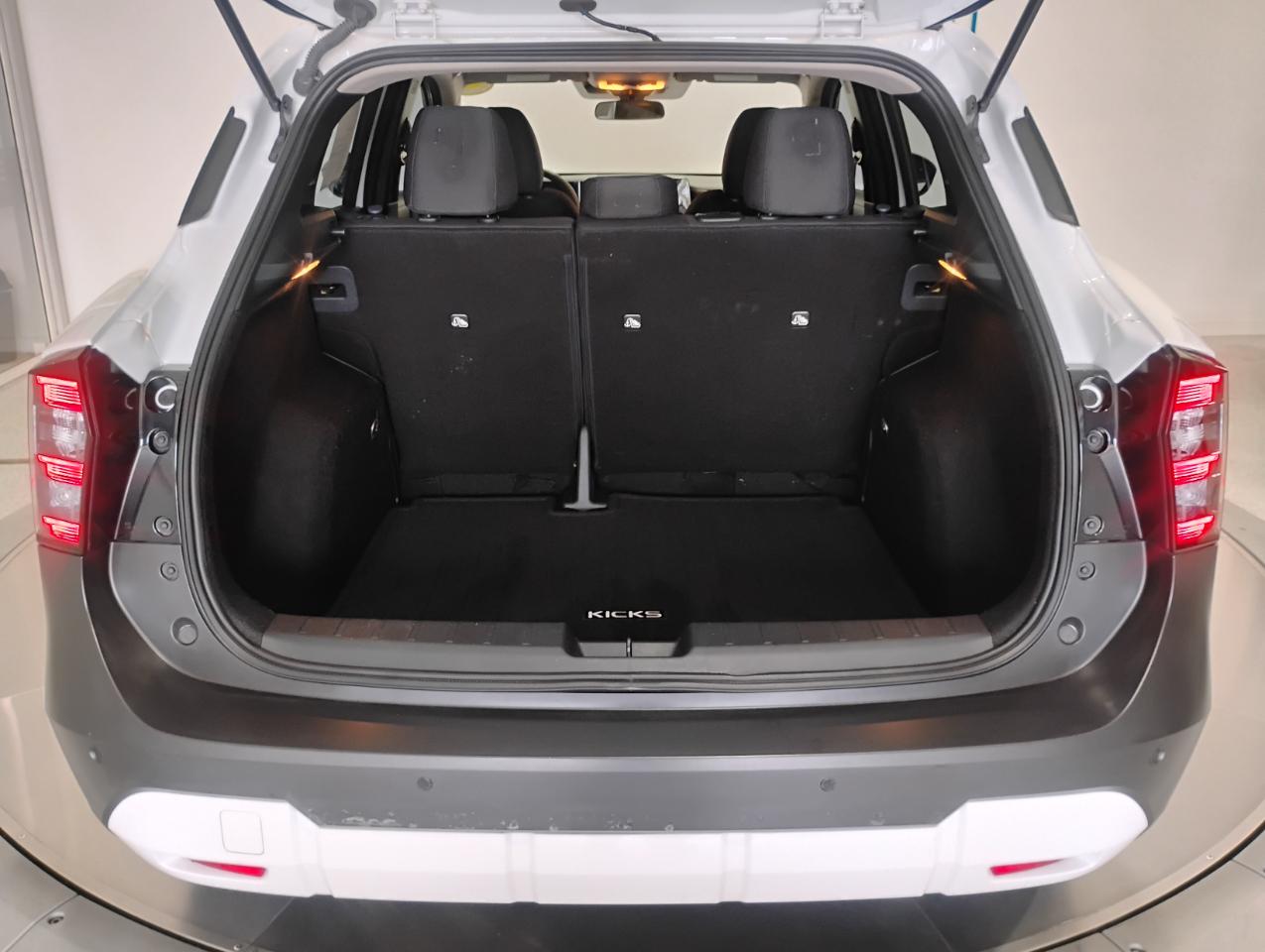 Nissan Kicks S 2025