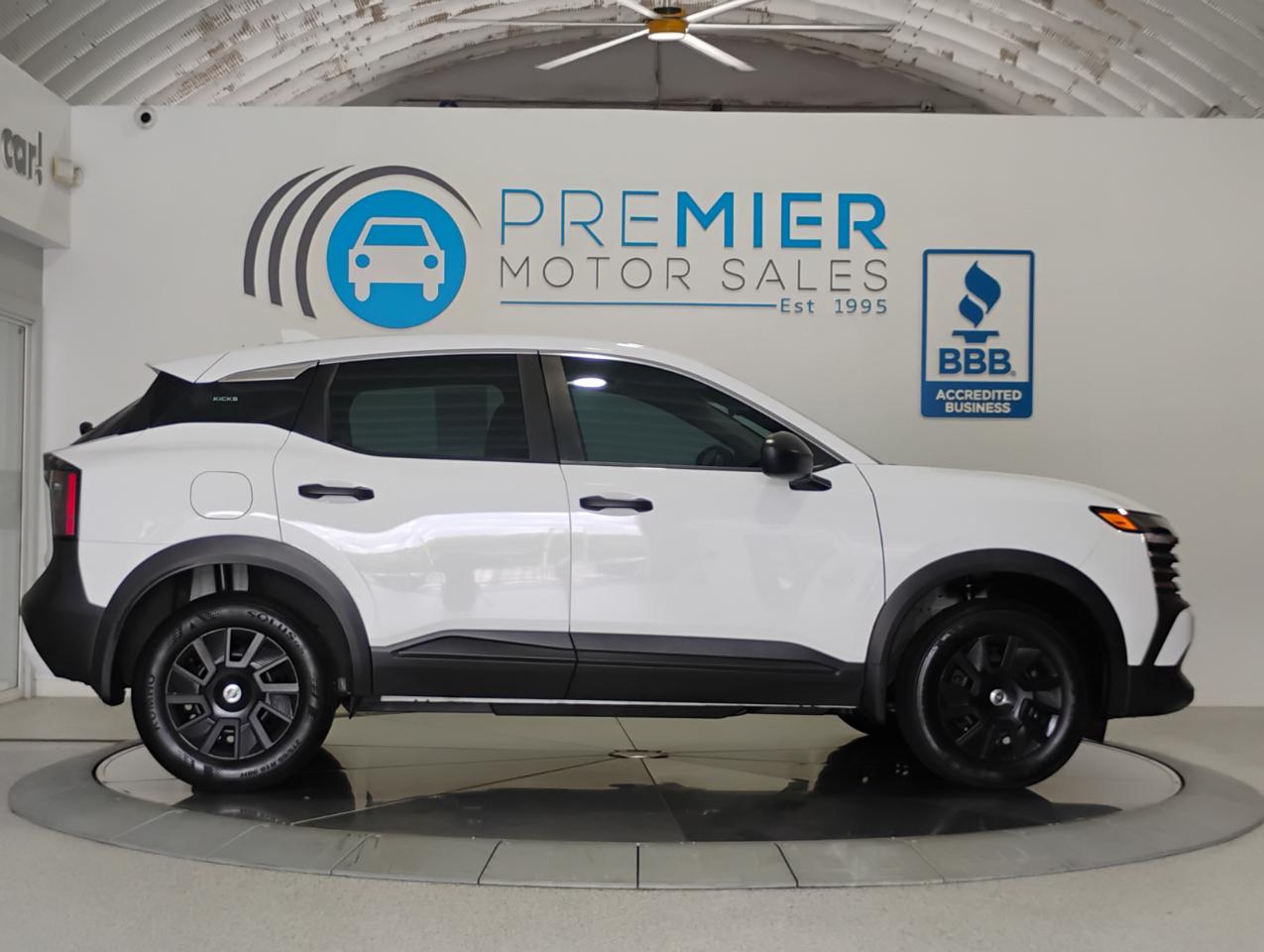 Nissan Kicks S 2025