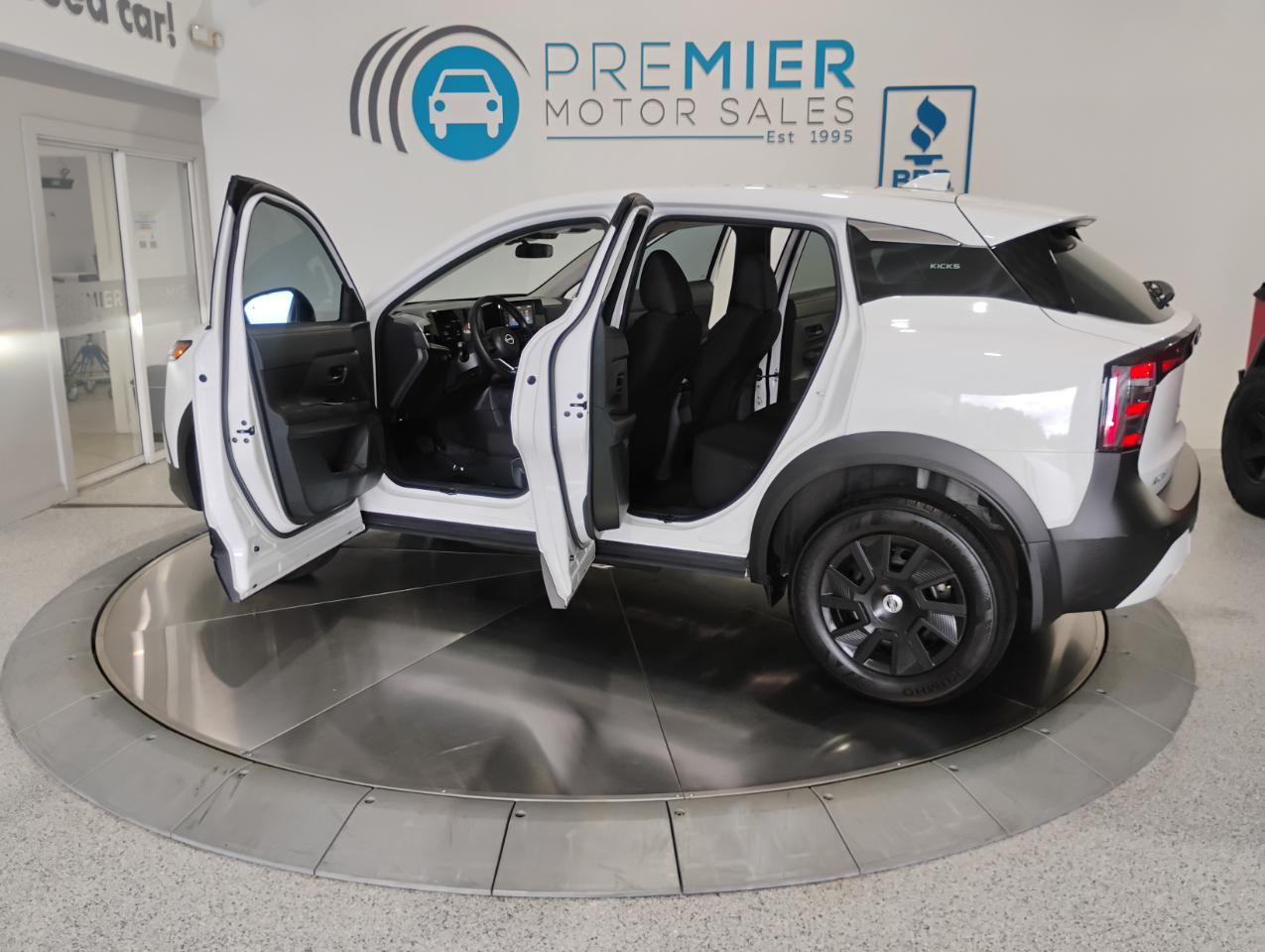 Nissan Kicks S 2025