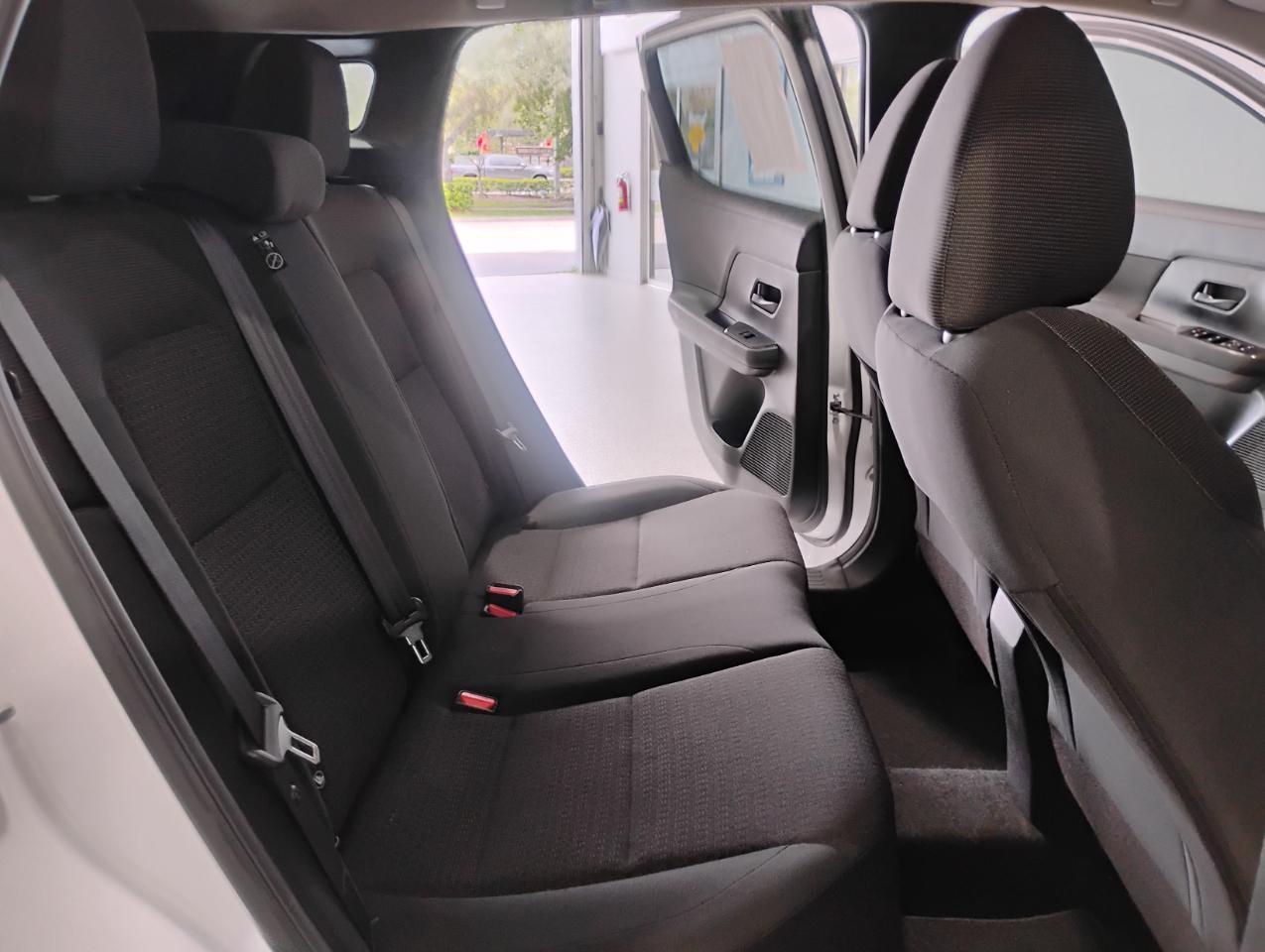 Nissan Kicks S 2025