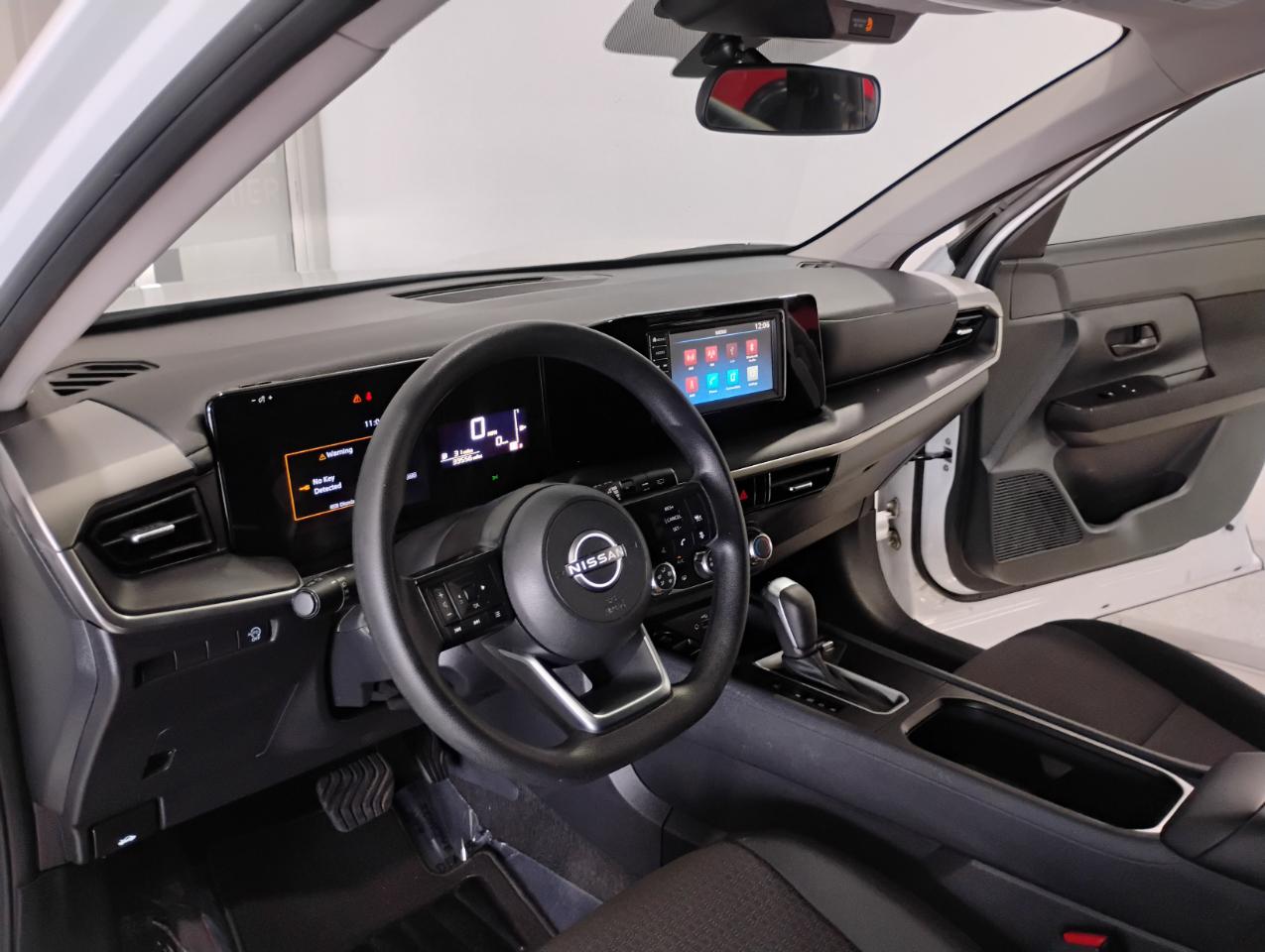 Nissan Kicks S 2025