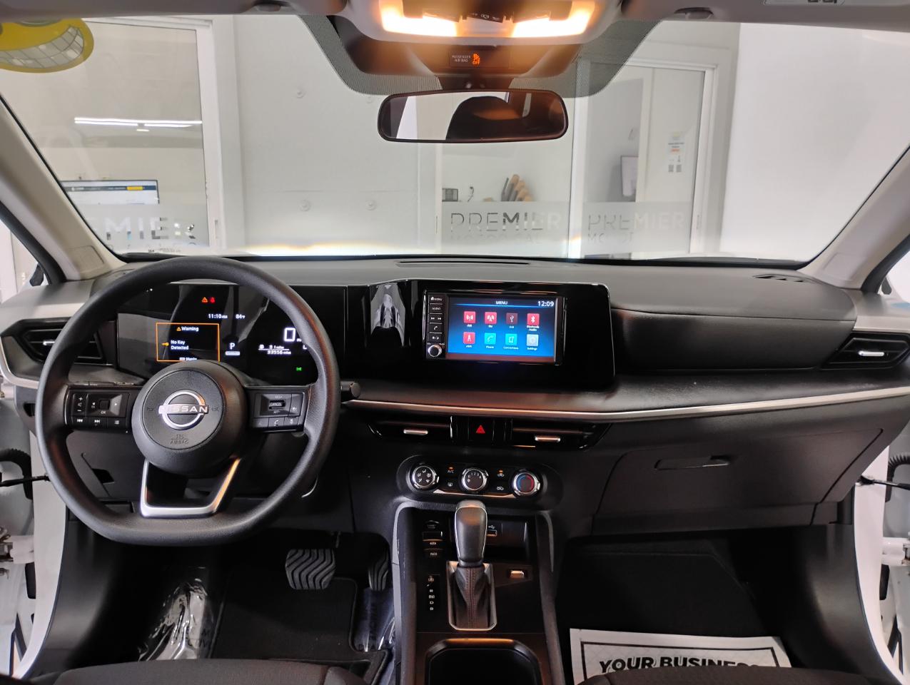 Nissan Kicks S 2025