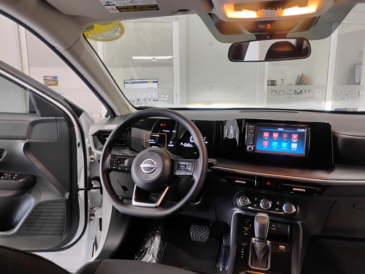 Nissan Kicks S 2025