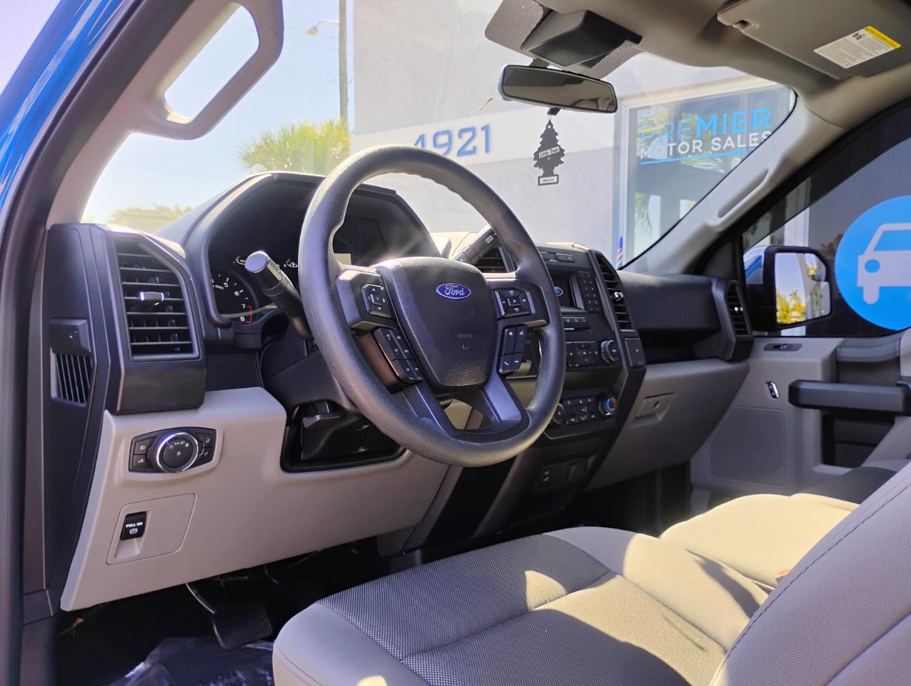 Ford F-150 XL 6.5-ft. Bed 2WD 2020