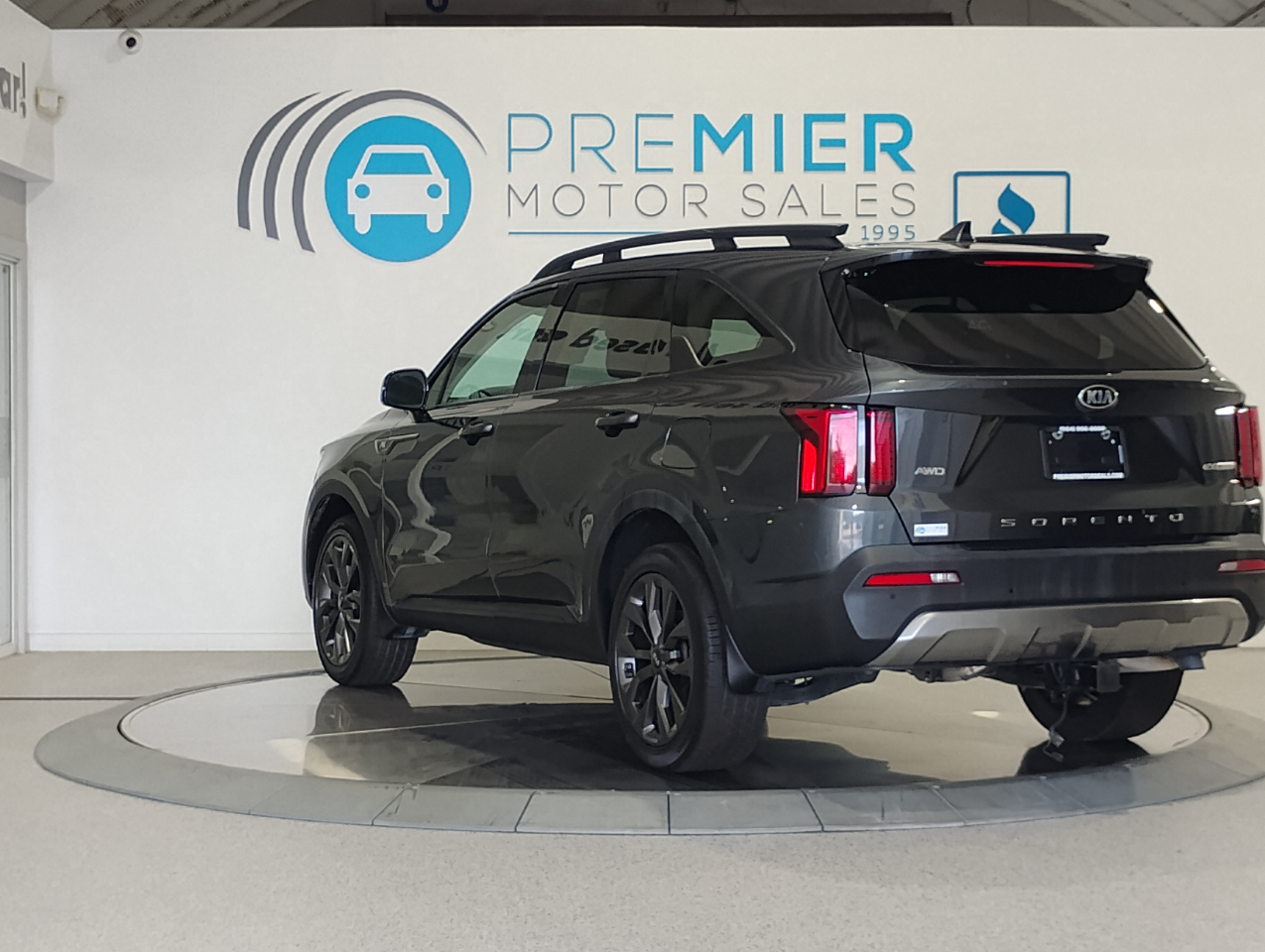 2021 Kia Sorento EX photo 3