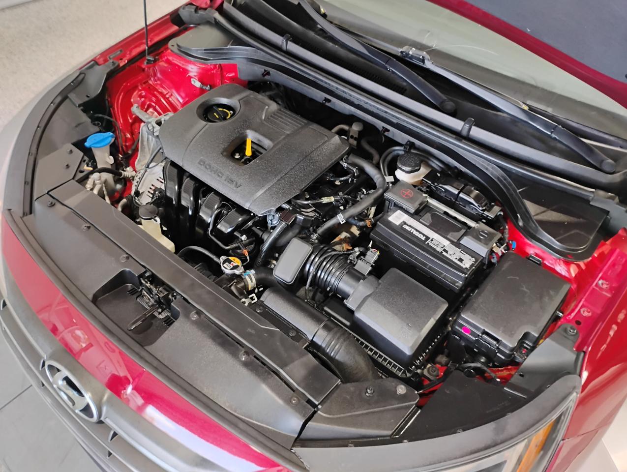 Hyundai Elantra SE 6M 2020