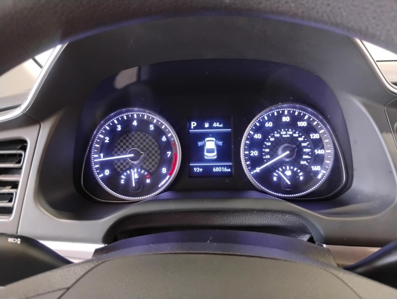 Hyundai Elantra SE 6M 2020