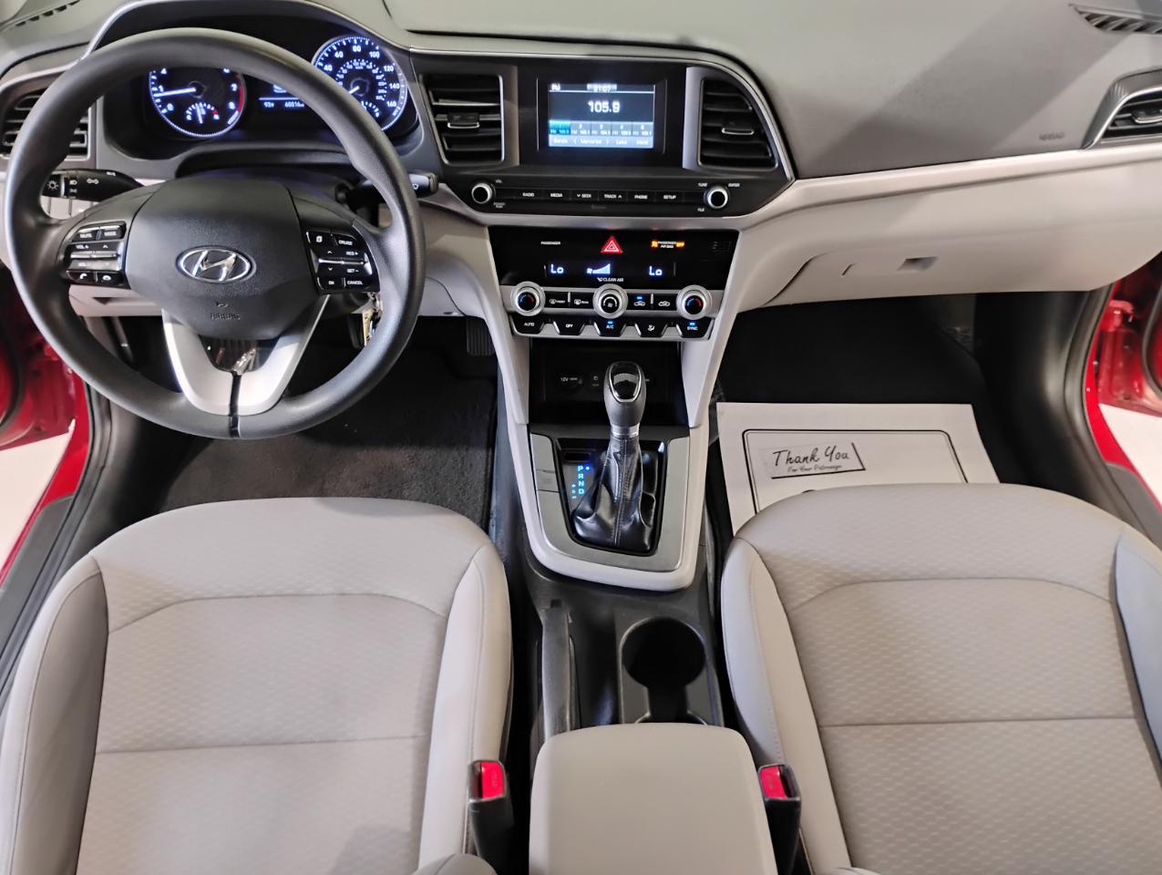 Hyundai Elantra SE 6M 2020