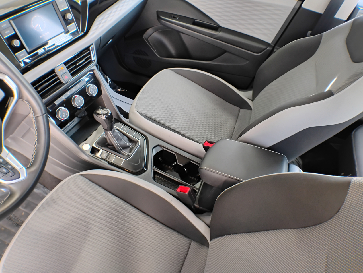 Volkswagen Taos S 2023