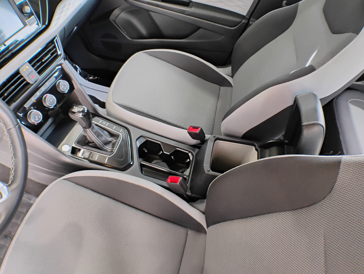 Volkswagen Taos S 2023